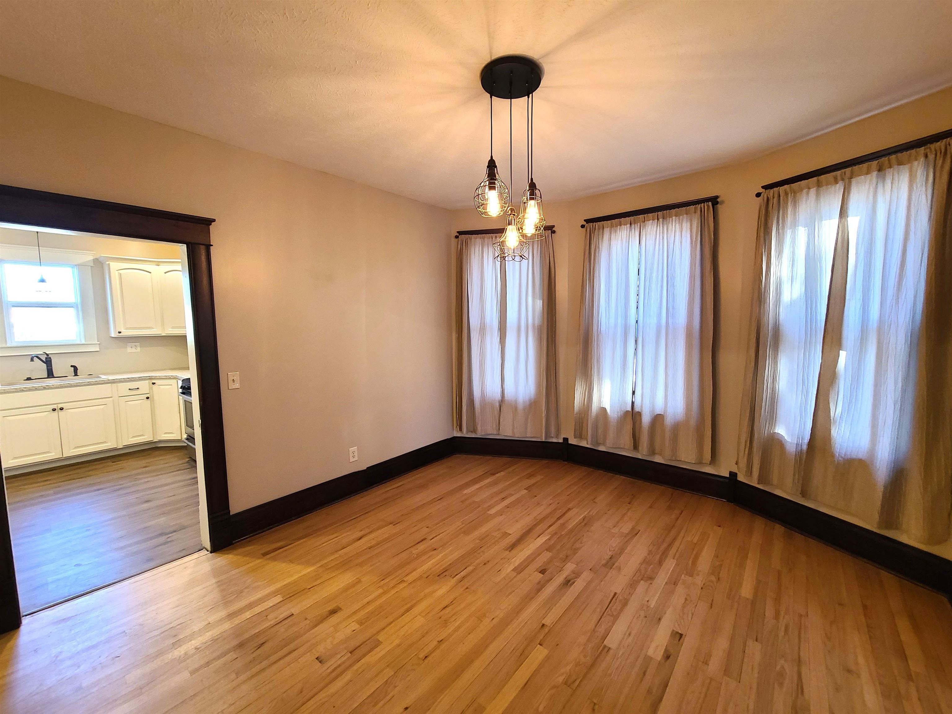 514 N Chestnut St, Lindsborg, Kansas image 11