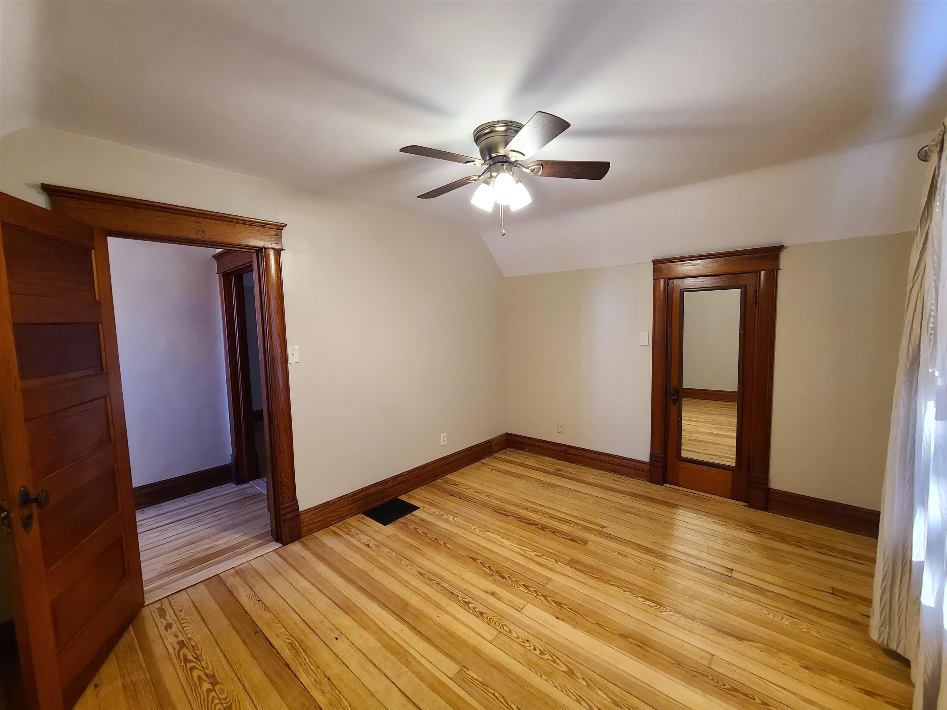 514 N Chestnut St, Lindsborg, Kansas image 22