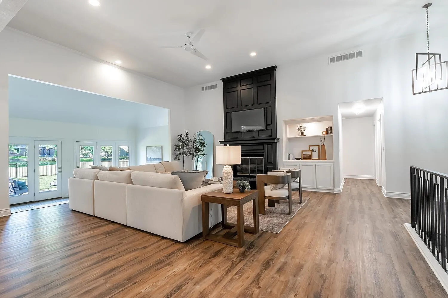 Wichita, Kansas 67226, United States, 4 Bedrooms Bedrooms, ,4 BathroomsBathrooms,Residential,Pending,159424