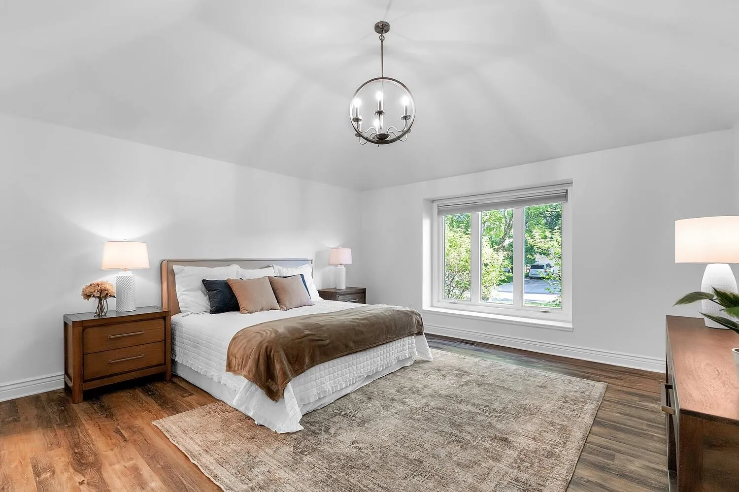 Wichita, Kansas 67226, United States, 4 Bedrooms Bedrooms, ,4 BathroomsBathrooms,Residential,Pending,159424