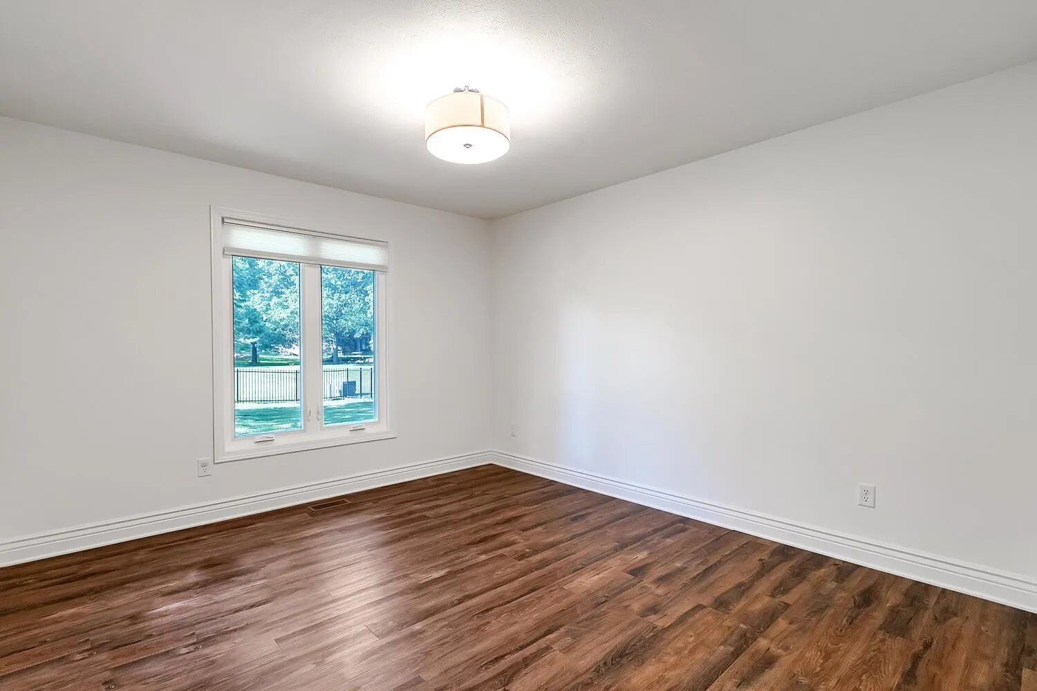 Wichita, Kansas 67226, United States, 4 Bedrooms Bedrooms, ,4 BathroomsBathrooms,Residential,Pending,159424