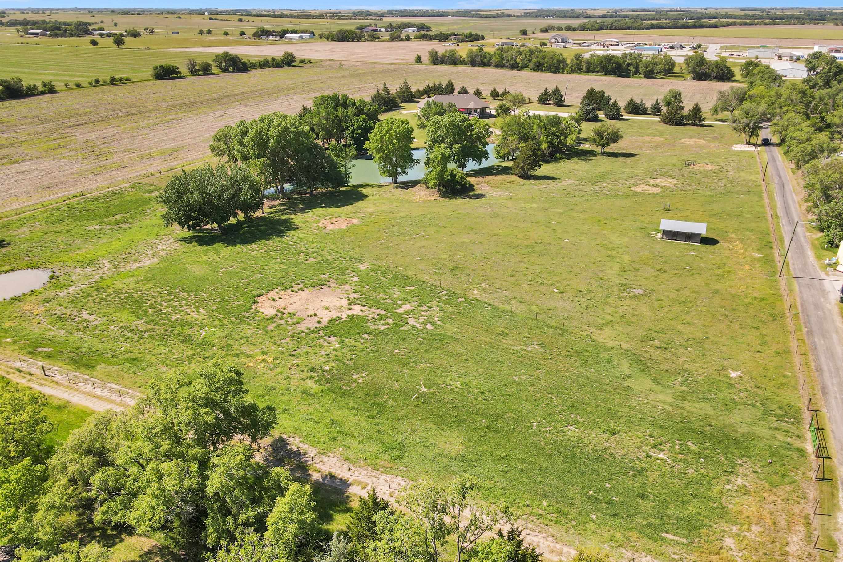 317 N Elm St, Hillsboro, Kansas image 34