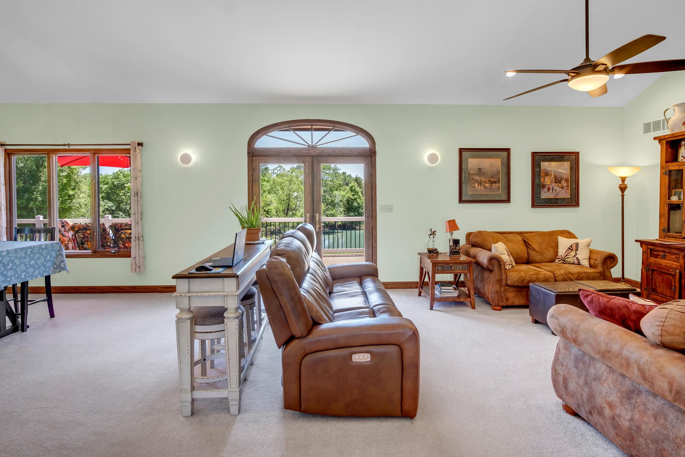 317 N Elm St, Hillsboro, Kansas image 6