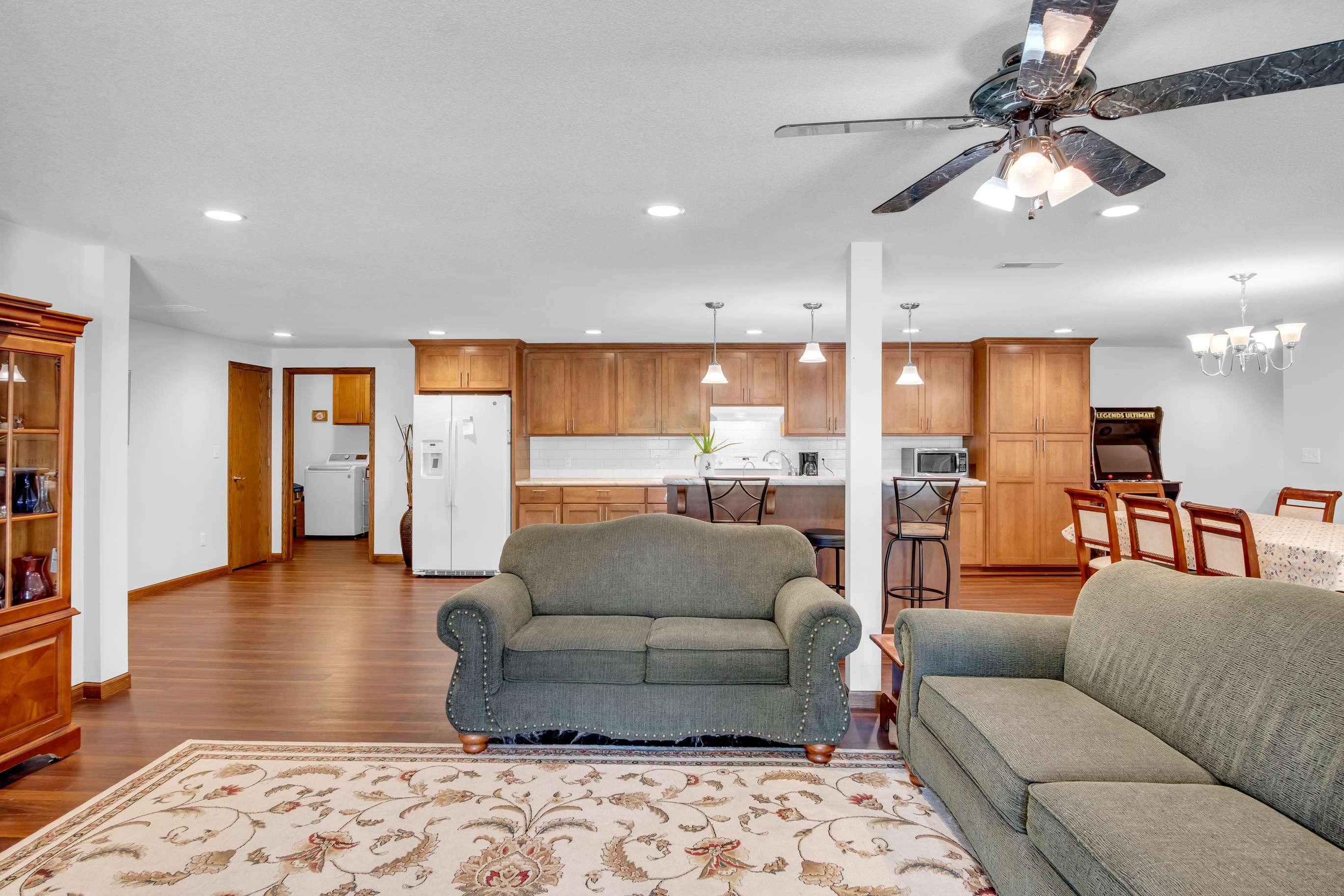 317 N Elm St, Hillsboro, Kansas image 24