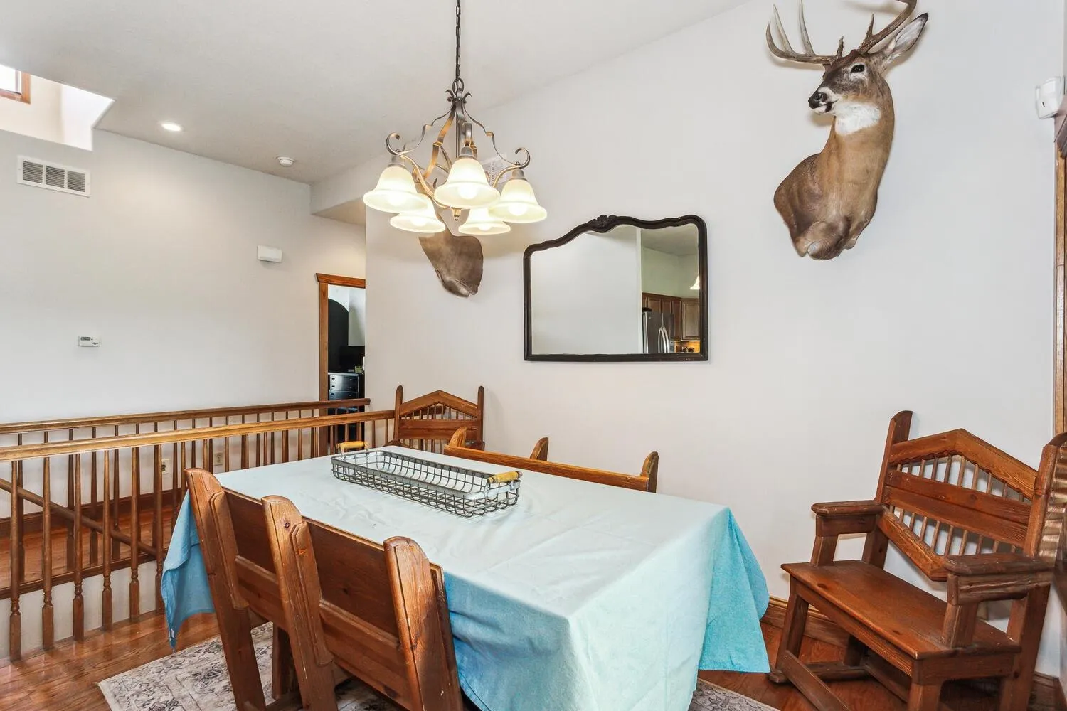 Cheney, Kansas 67025, United States, 4 Bedrooms Bedrooms, ,3 BathroomsBathrooms,Residential,Pending,49242