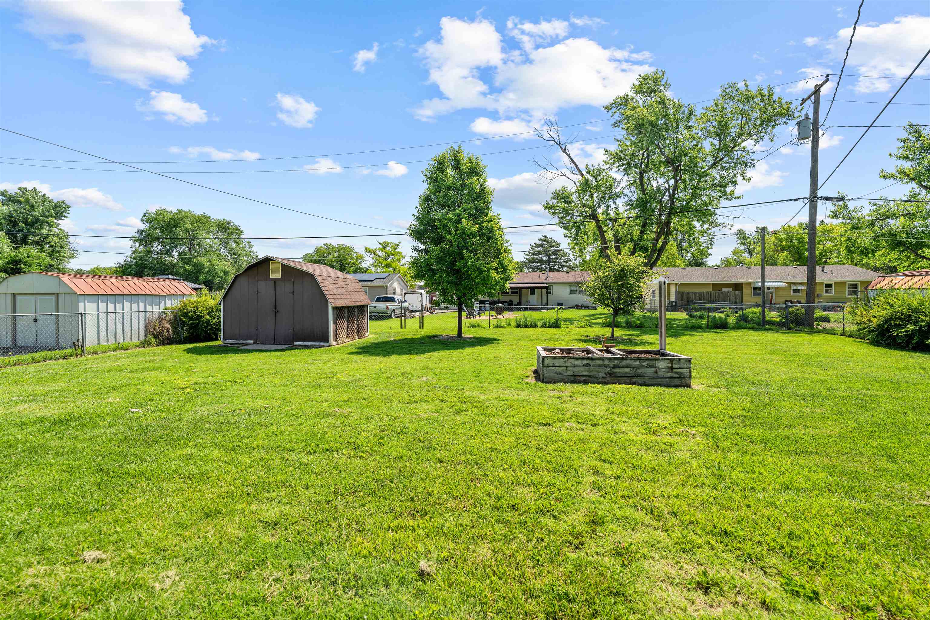 2015 Roach St, Salina, Kansas image 17