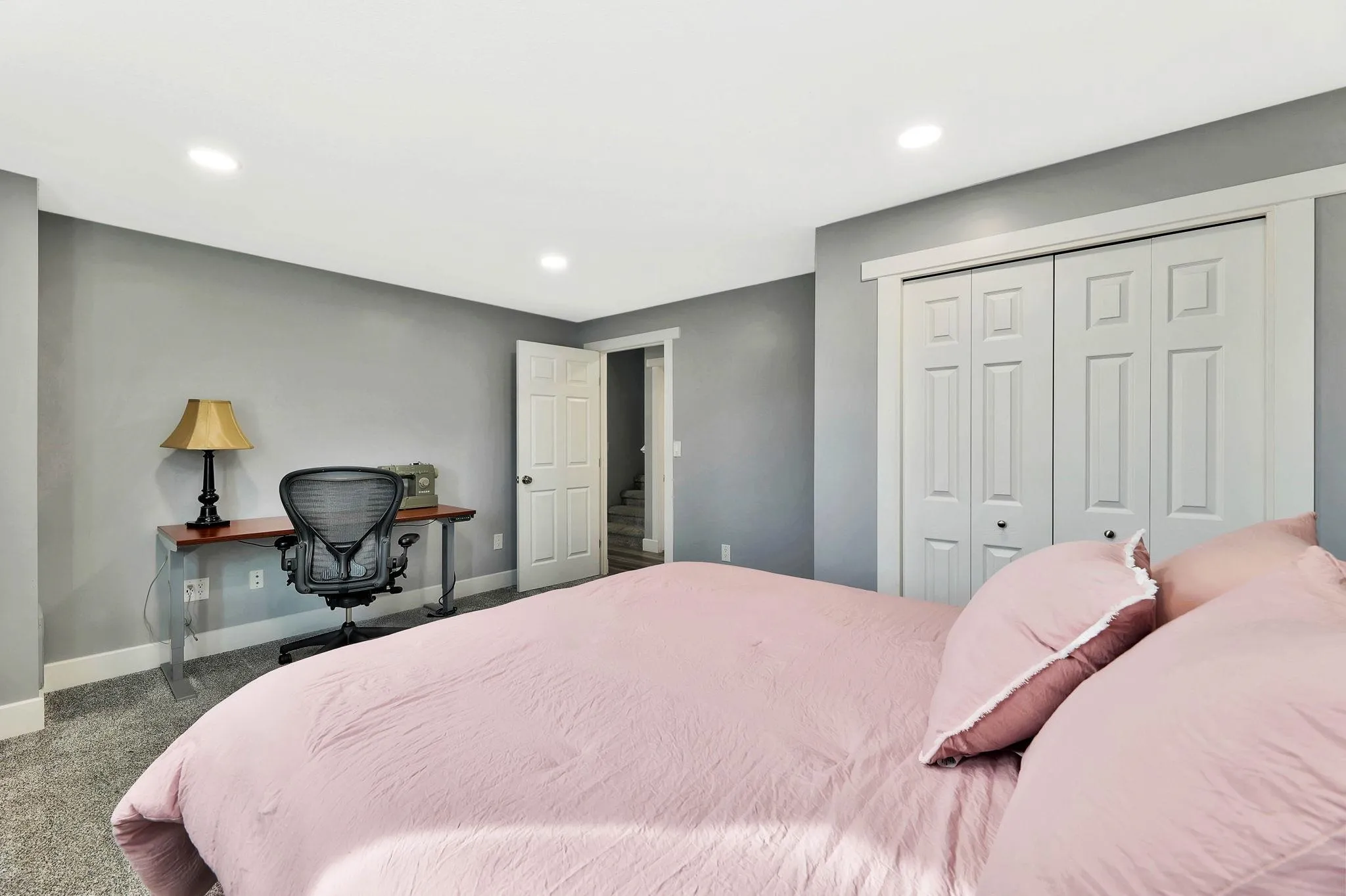 Derby, Kansas 67037, United States, 4 Bedrooms Bedrooms, ,3 BathroomsBathrooms,Residential,Pending,822