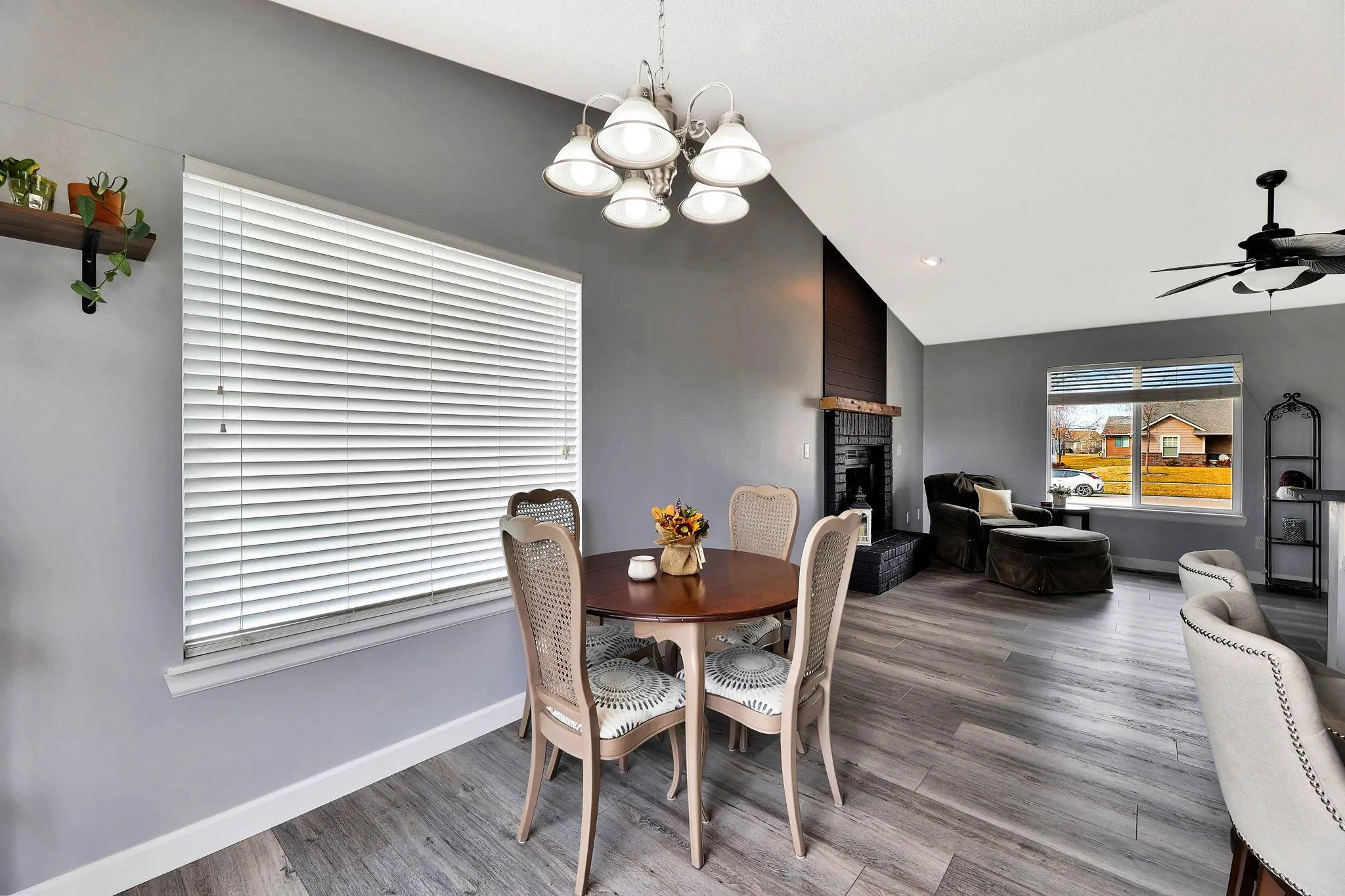 Derby, Kansas 67037, United States, 4 Bedrooms Bedrooms, ,3 BathroomsBathrooms,Residential,Pending,822