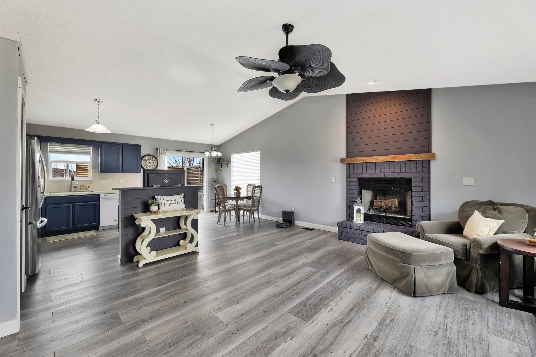 Derby, Kansas 67037, United States, 4 Bedrooms Bedrooms, ,3 BathroomsBathrooms,Residential,Pending,822