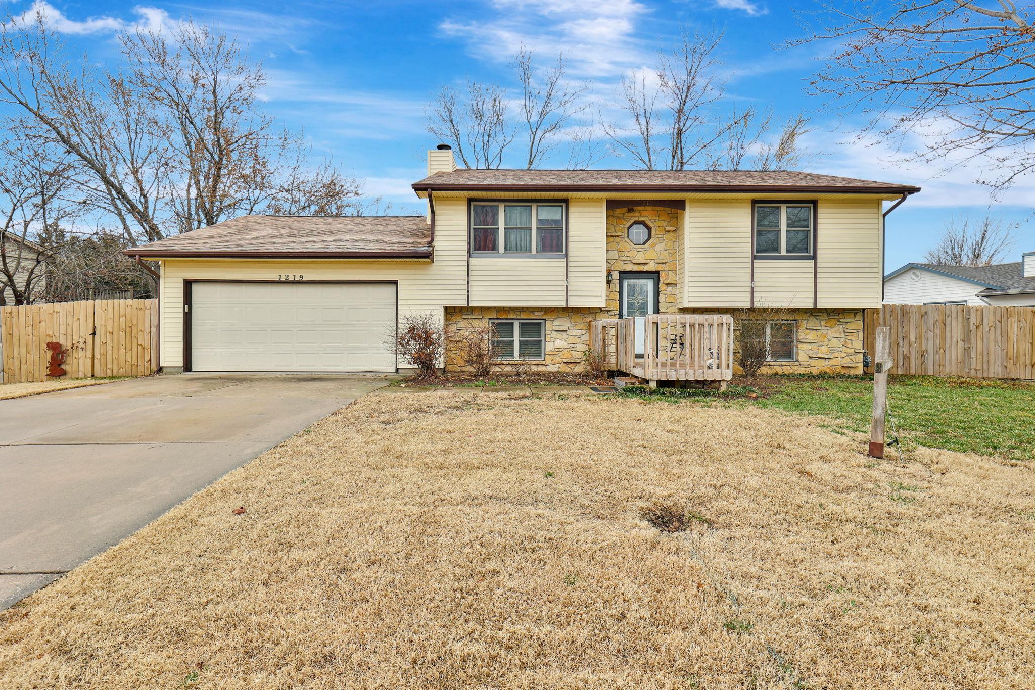 1219 W 2nd St, Haysville, Kansas image 1