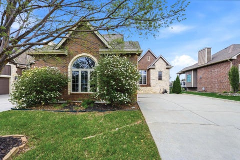 Townhouse For Sale - 15818 E Majestic St<br/> Sedgwick County, Wichita, KS 67230