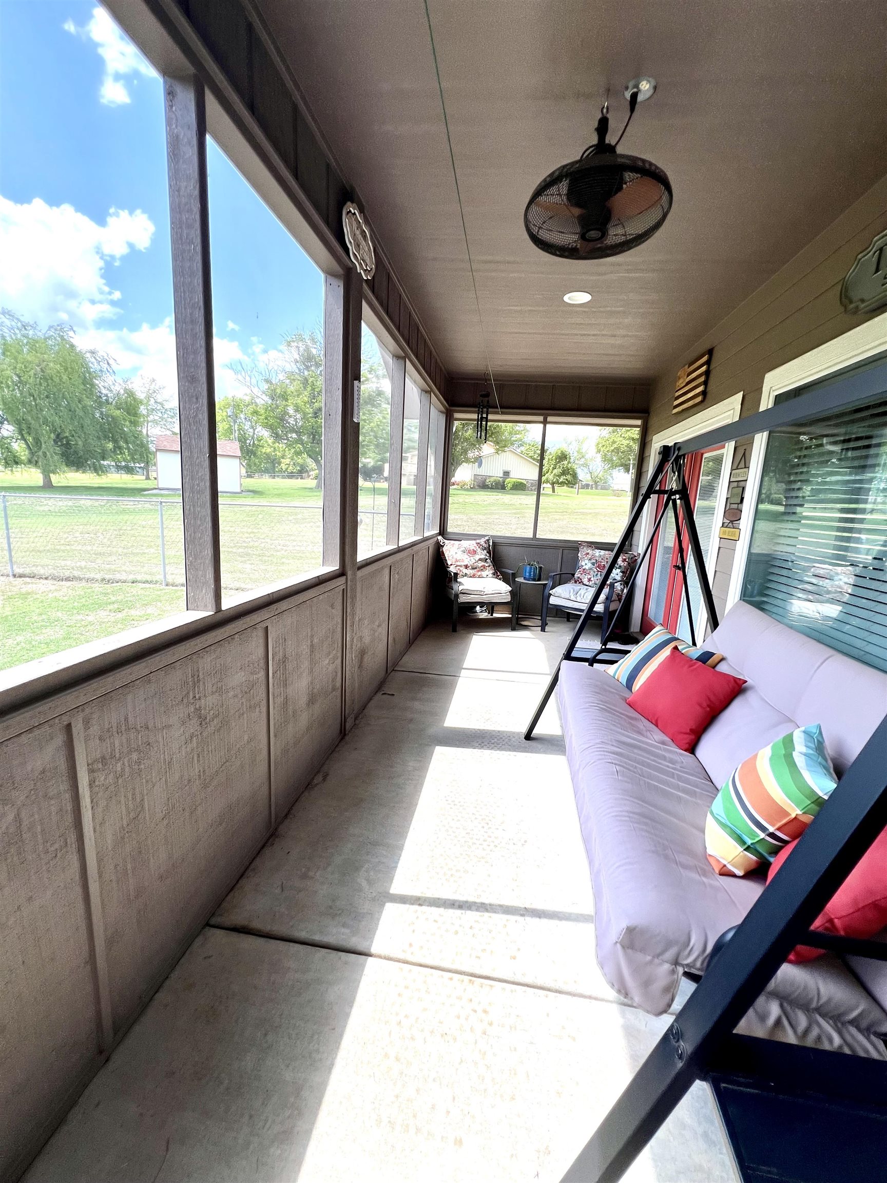 2545 Vine Ave, Parkerfield, Kansas image 26