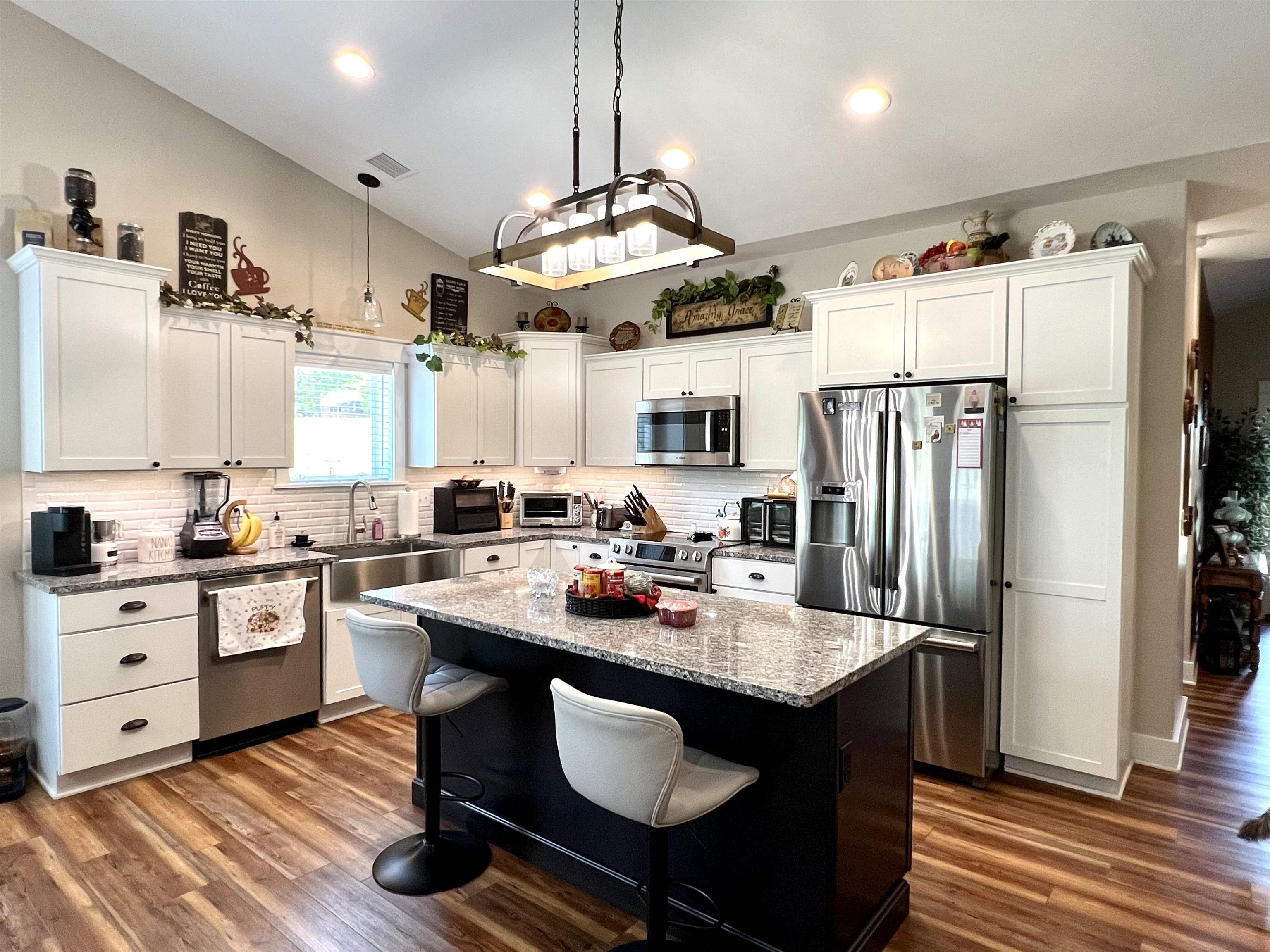 2545 Vine Ave, Parkerfield, Kansas image 13