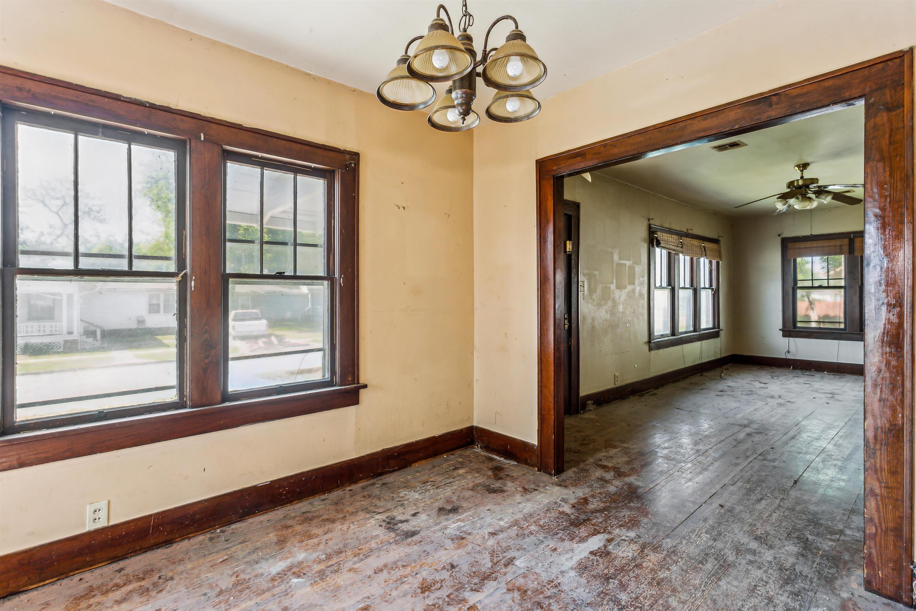 315 W 4th St, Wellington, Kansas image 11