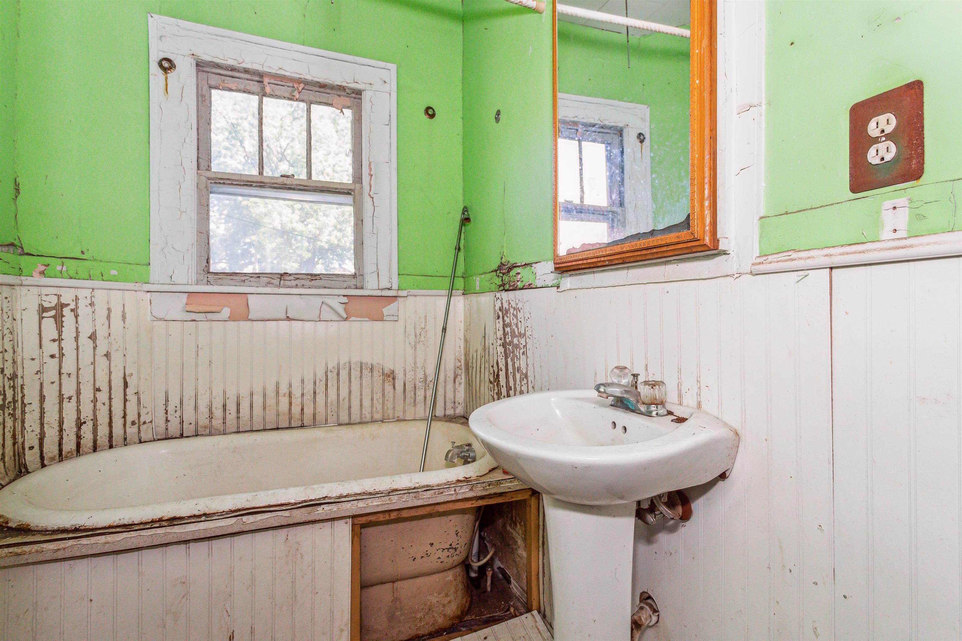 315 W 4th St, Wellington, Kansas image 21