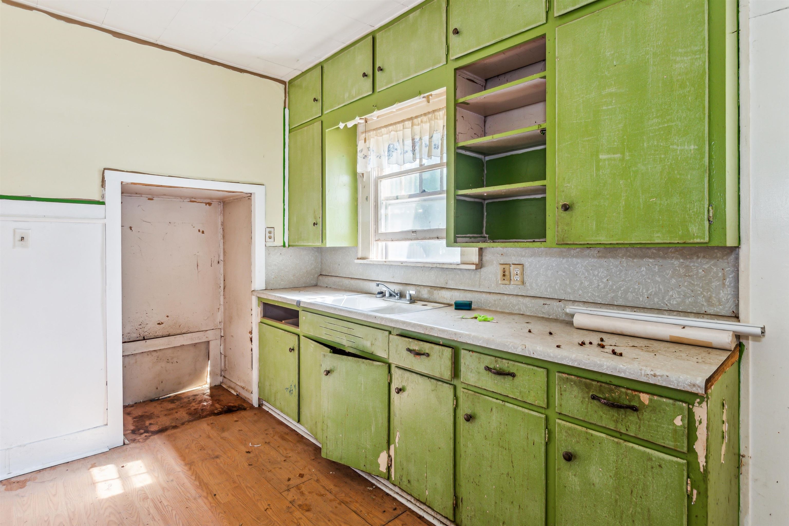 315 W 4th St, Wellington, Kansas image 14