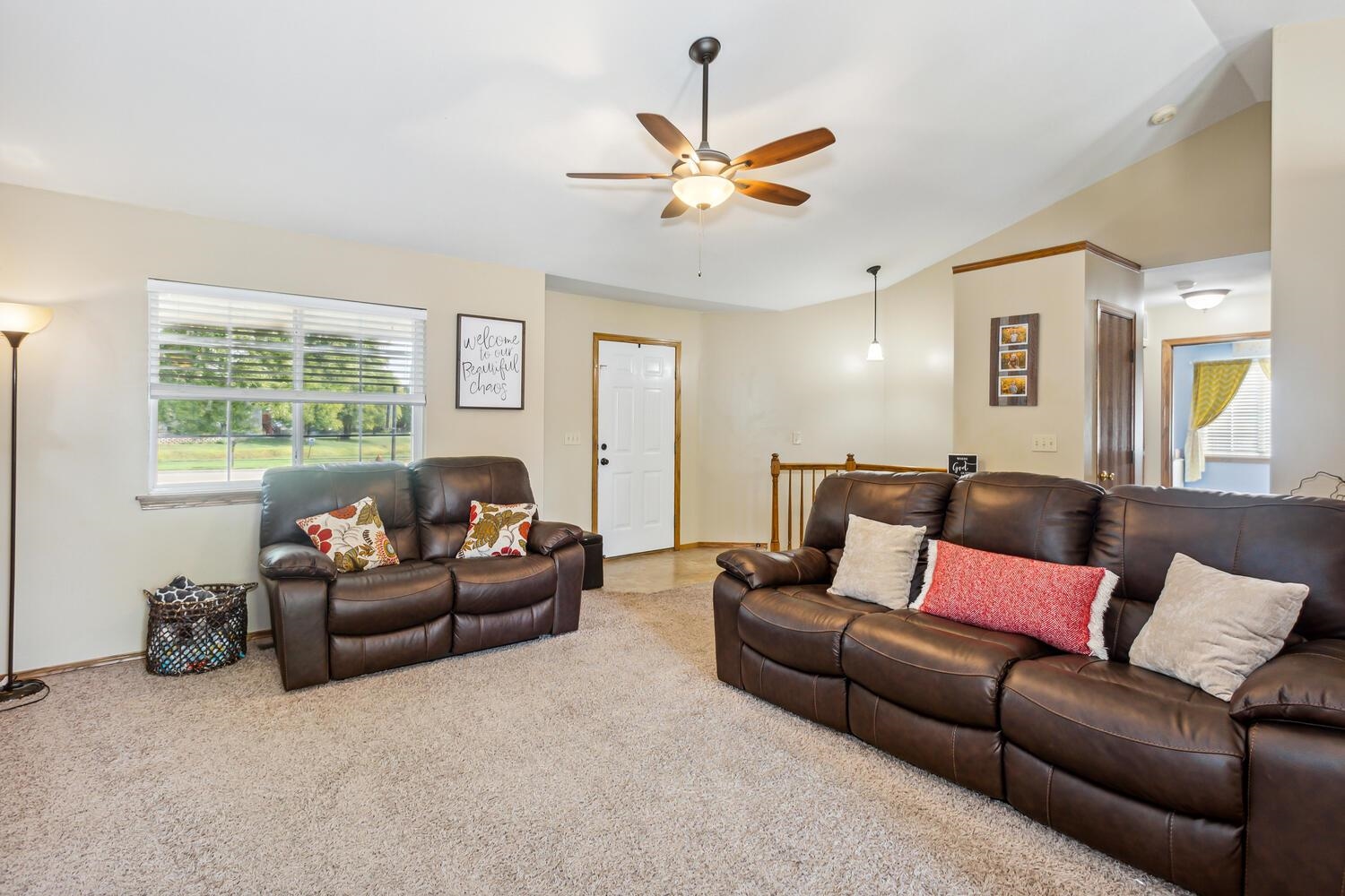 Colwich, Kansas 67030, United States, 3 Bedrooms Bedrooms, ,3 BathroomsBathrooms,Residential,Pending,48902