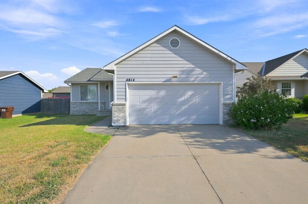 4814 E PEMBROOK ST, WICHITA, KS 67220 - Image 3b2dea5c0dfcea9733f42e42bb7f5acd/3132807291