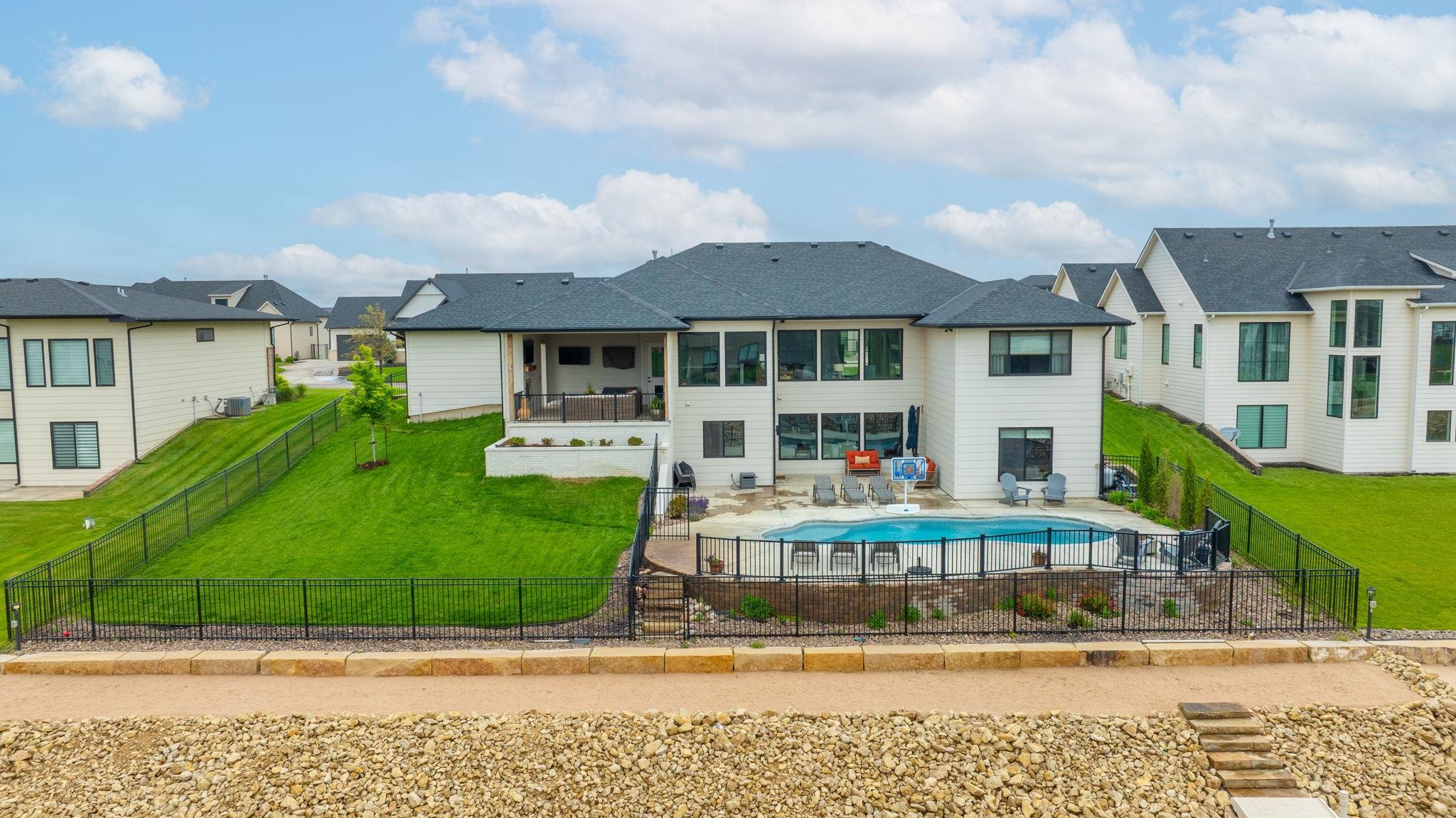 2831 N Anna Ct, Wichita, Kansas image 32