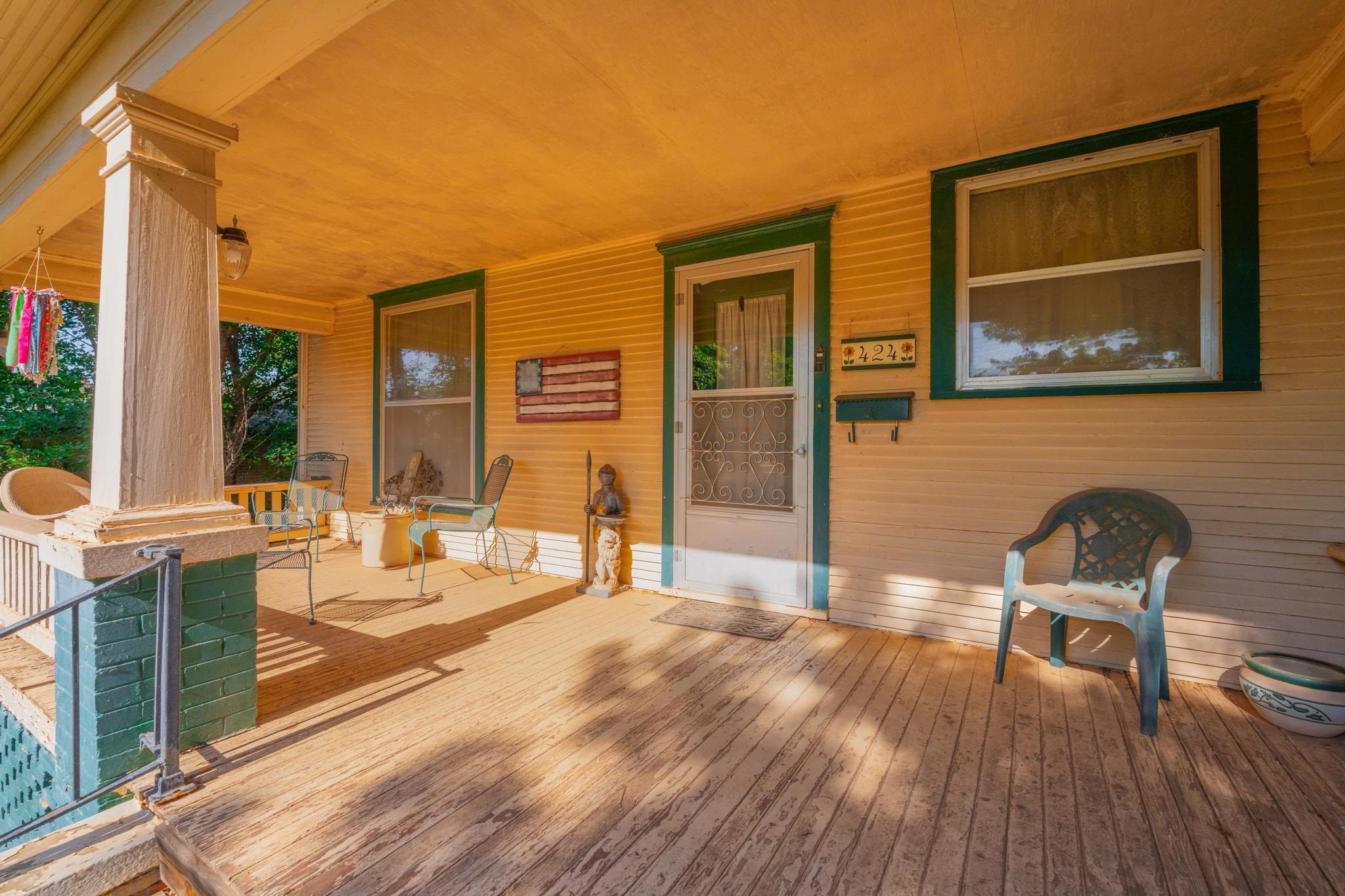 424 N Bluff Ave, Anthony, Virginia image 3
