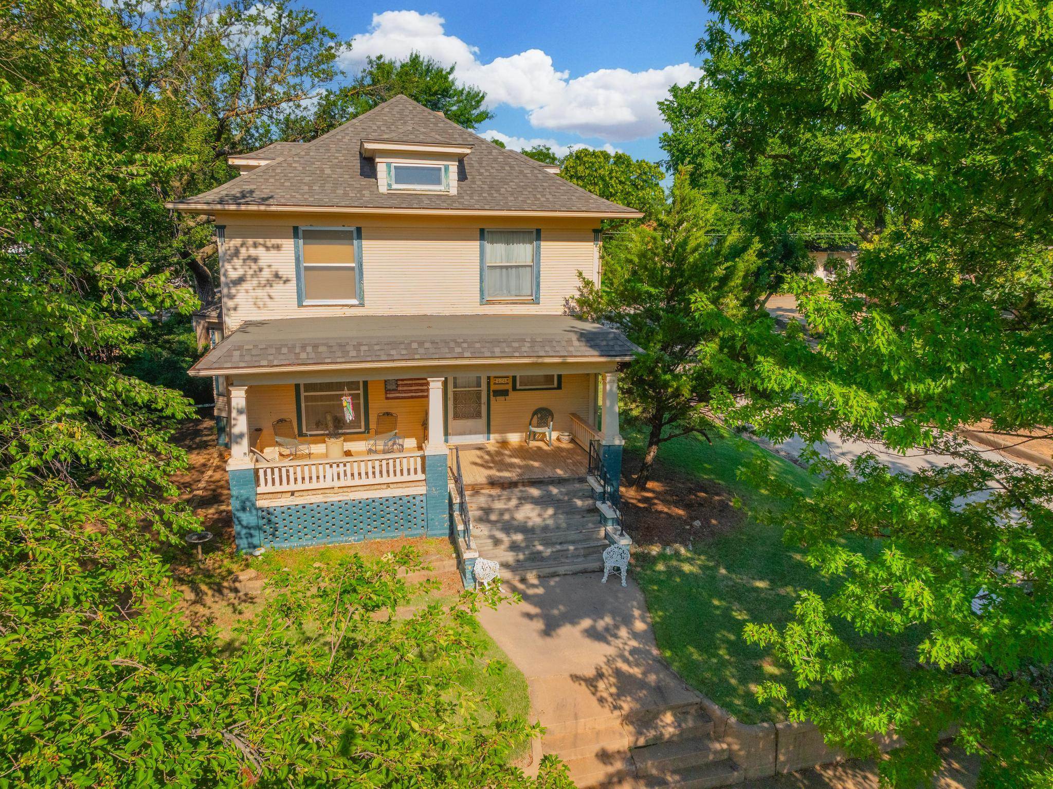 424 N Bluff Ave, Anthony, Virginia image 32