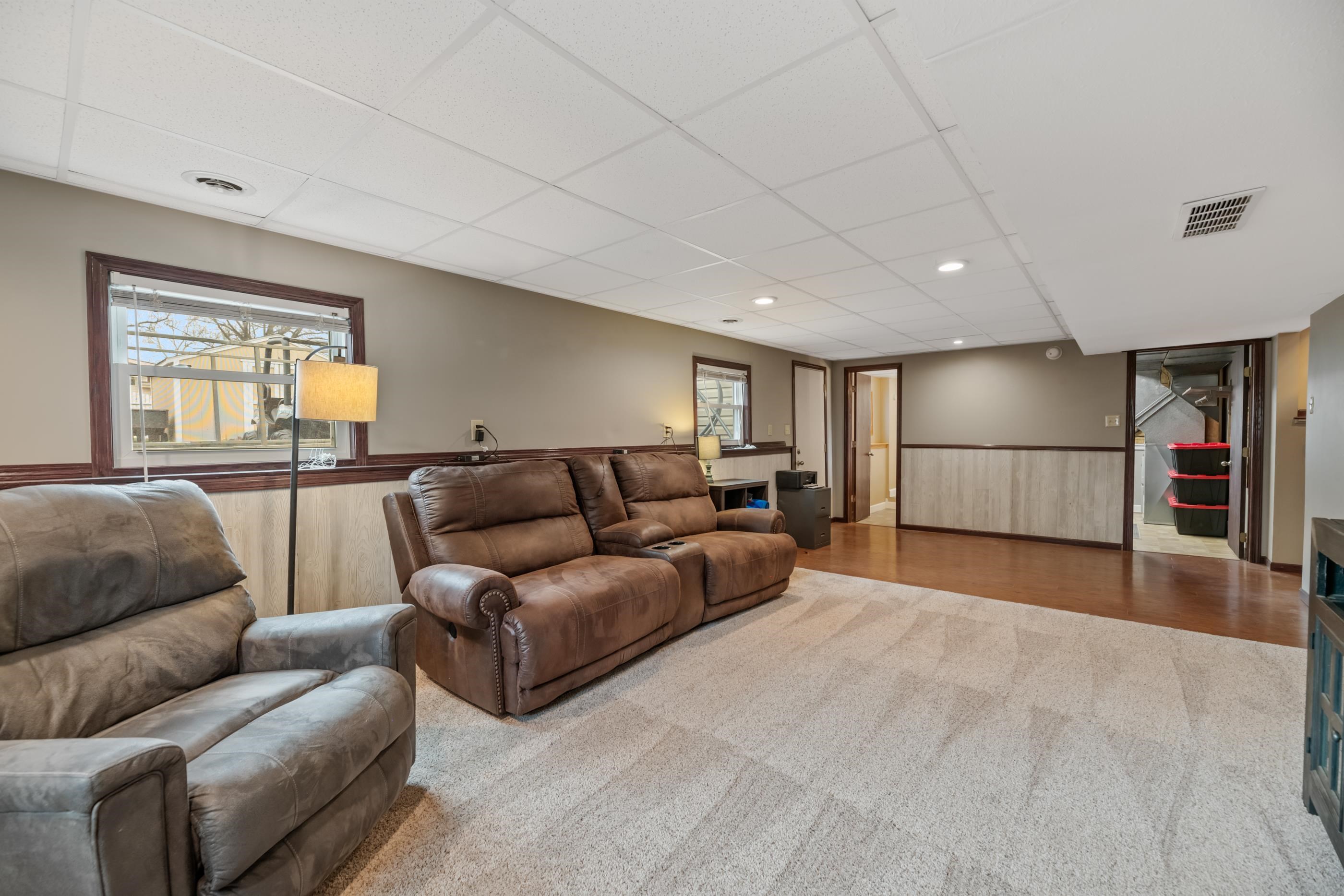 301 S Sunset Ave, Haysville, Kansas image 27