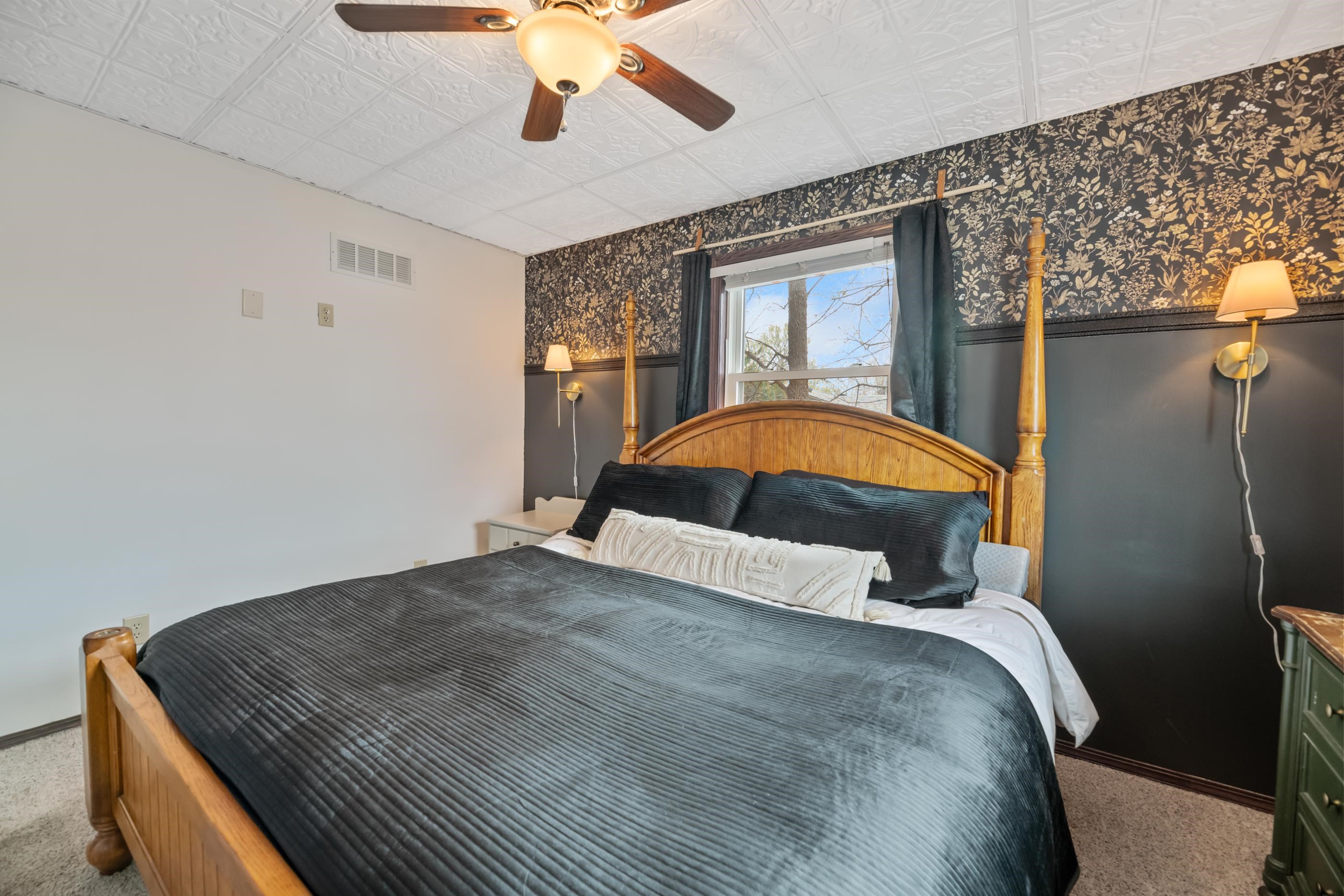 301 S Sunset Ave, Haysville, Kansas image 17