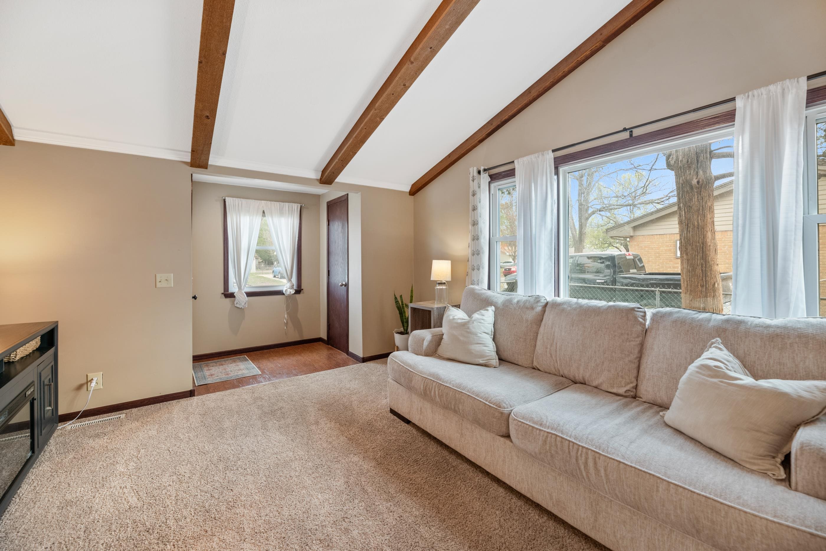 301 S Sunset Ave, Haysville, Kansas image 14