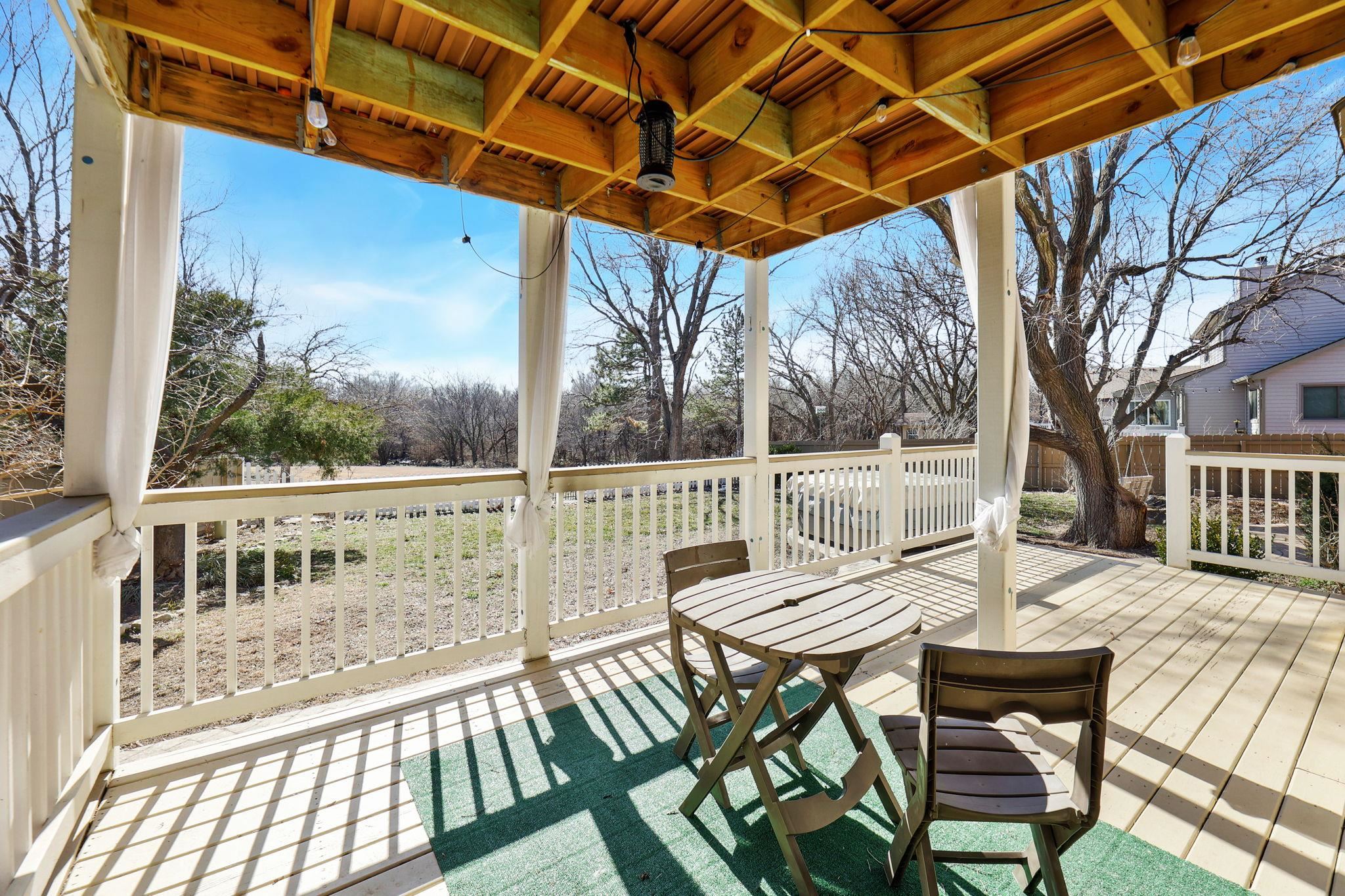 Wichita, Kansas 67226, United States, 4 Bedrooms Bedrooms, ,4 BathroomsBathrooms,Residential,Pending,64326