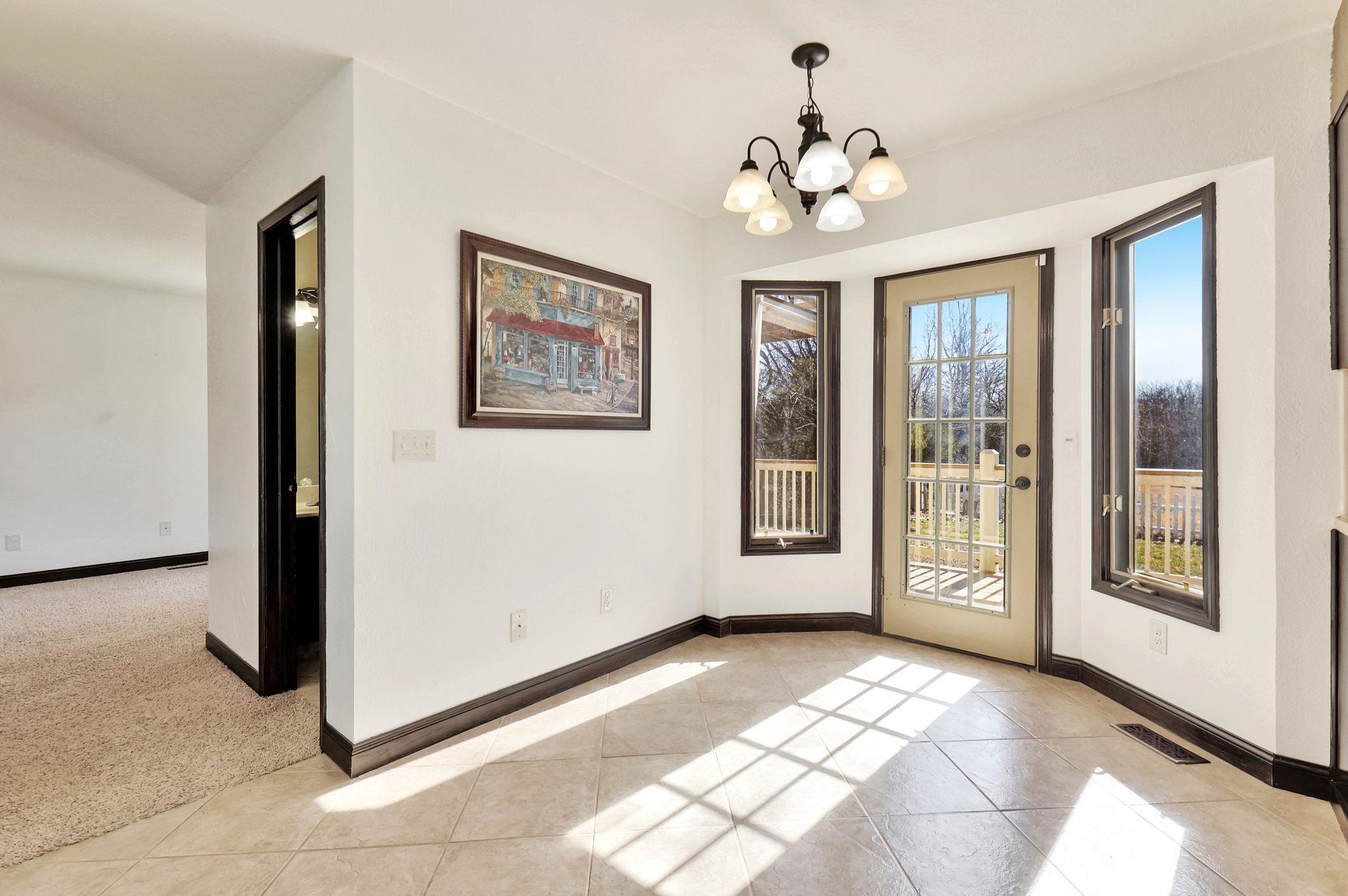 Wichita, Kansas 67226, United States, 4 Bedrooms Bedrooms, ,4 BathroomsBathrooms,Residential,Pending,64326