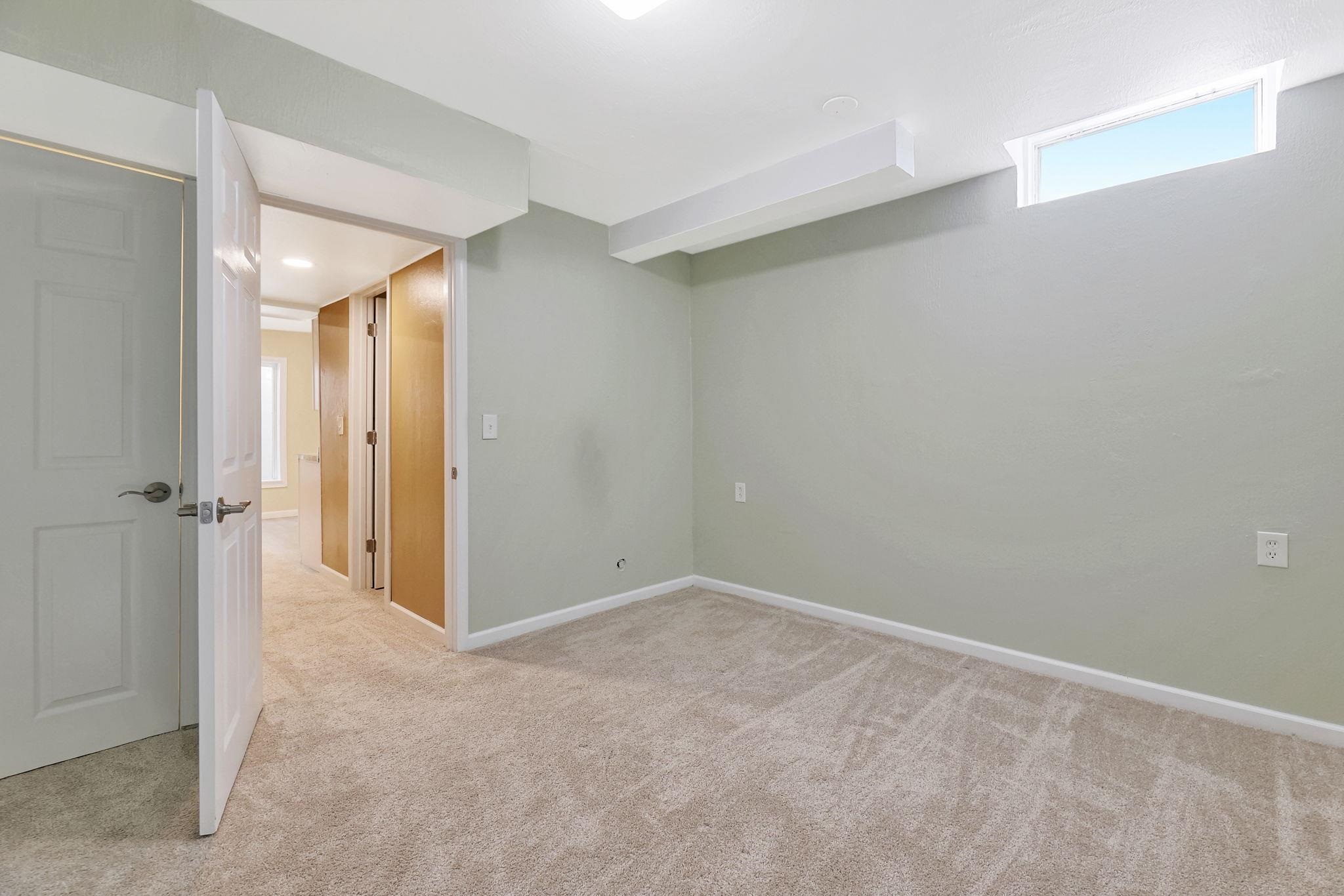 Wichita, Kansas 67226, United States, 4 Bedrooms Bedrooms, ,4 BathroomsBathrooms,Residential,Pending,64326