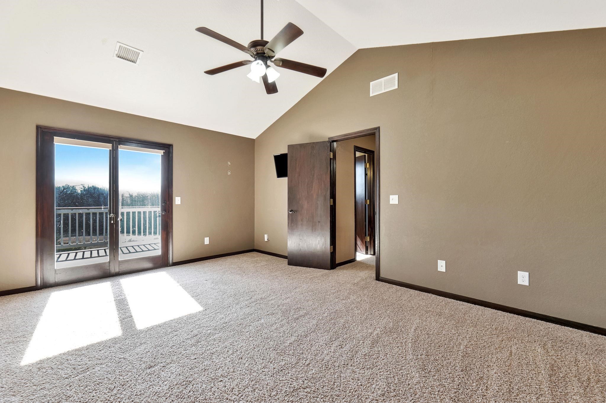 Wichita, Kansas 67226, United States, 4 Bedrooms Bedrooms, ,4 BathroomsBathrooms,Residential,Pending,64326