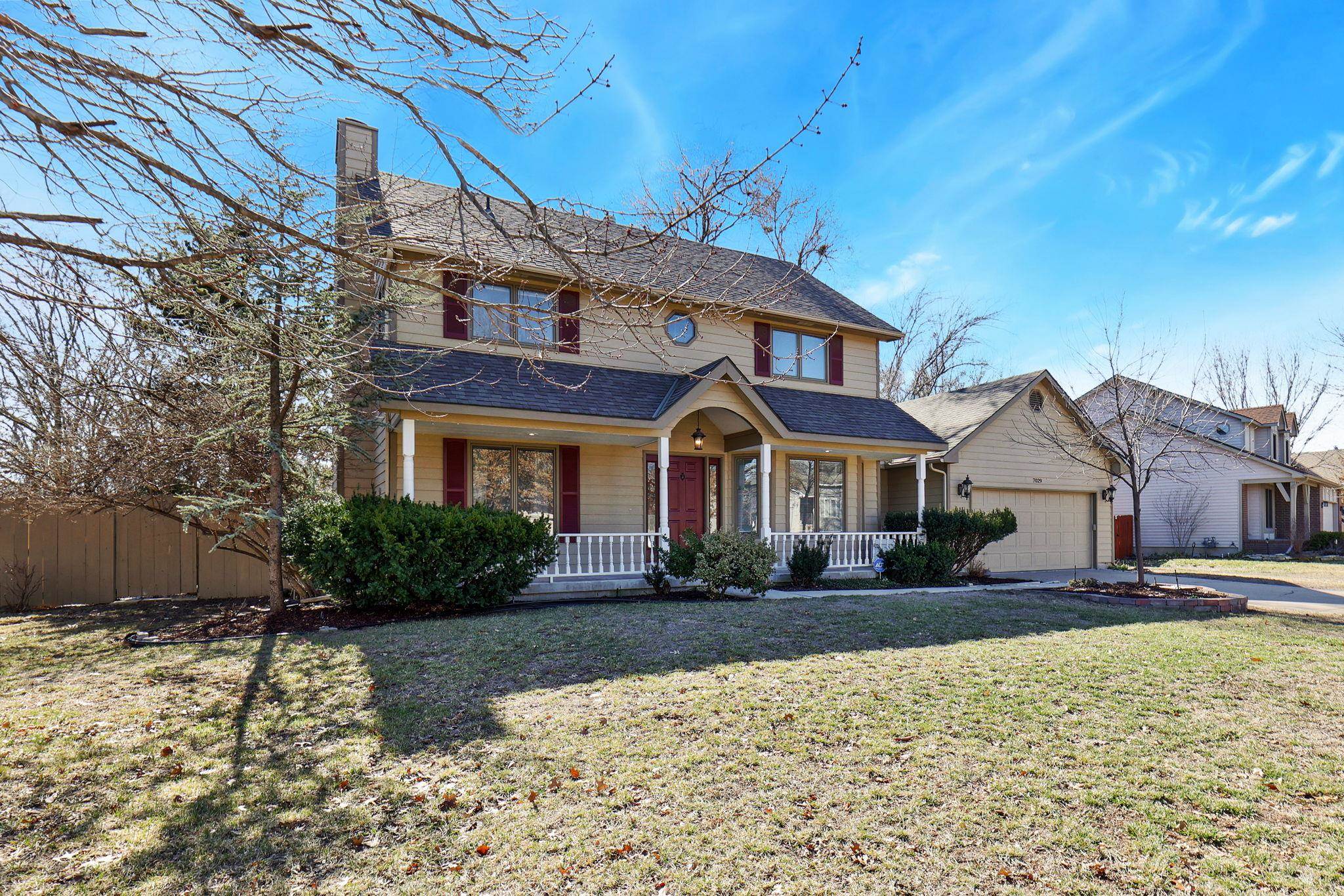 Wichita, Kansas 67226, United States, 4 Bedrooms Bedrooms, ,4 BathroomsBathrooms,Residential,Pending,64326