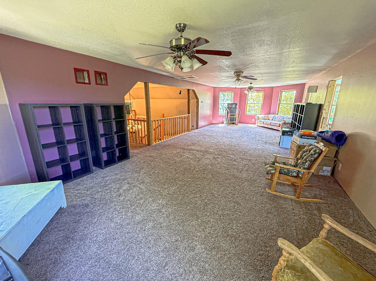 112 S Maple St, Peabody, Kansas image 27