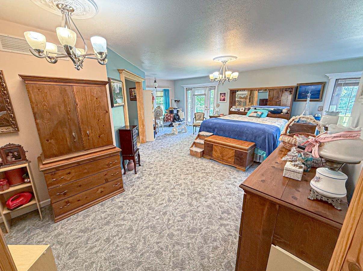 112 S Maple St, Peabody, Kansas image 19