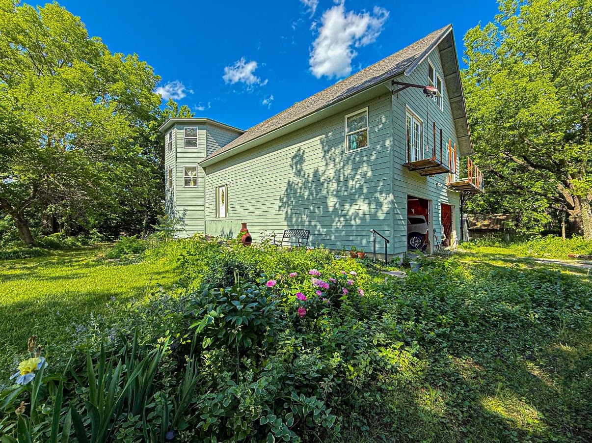 112 S Maple St, Peabody, Kansas image 1