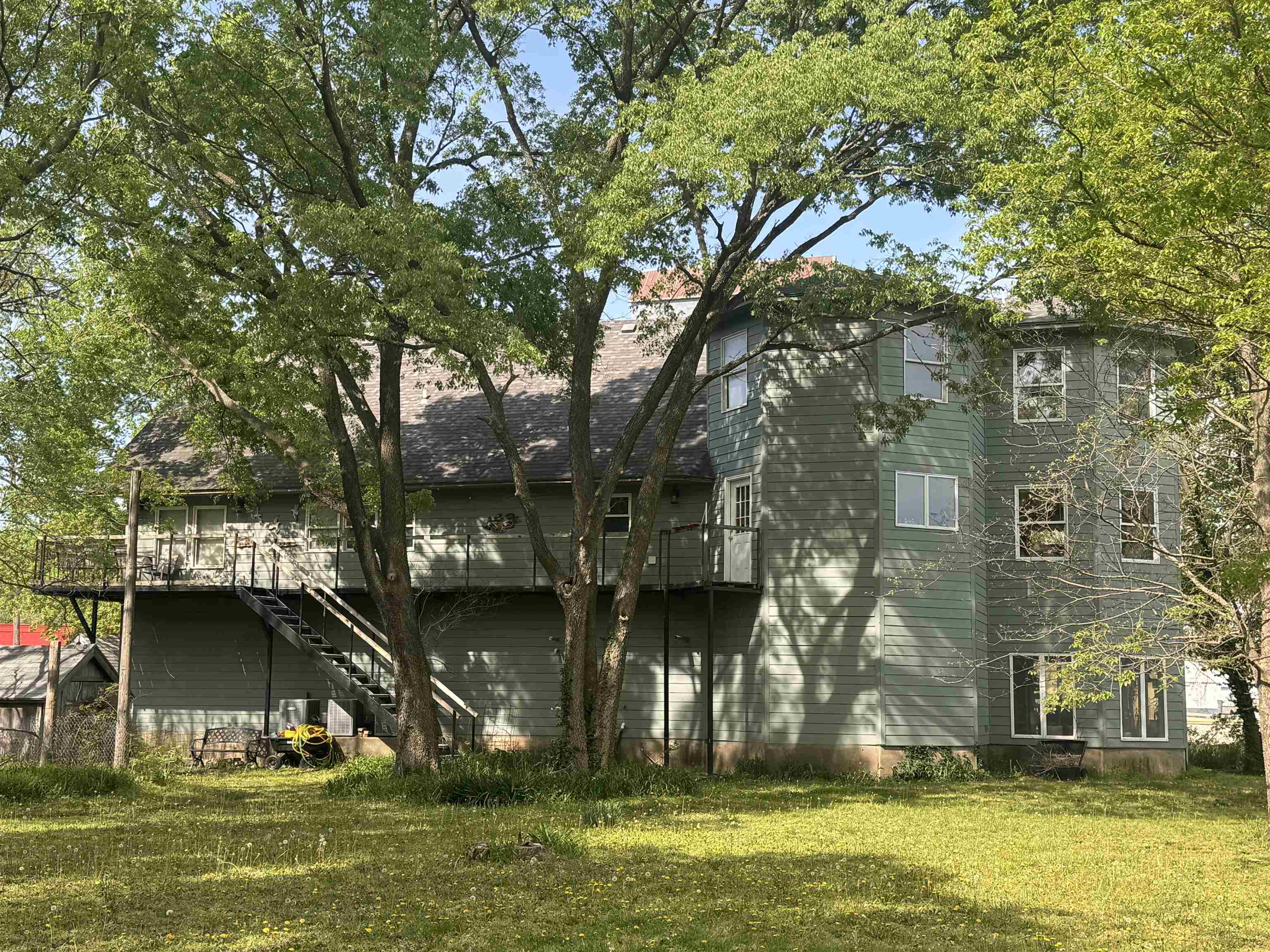 112 S Maple St, Peabody, Kansas image 1