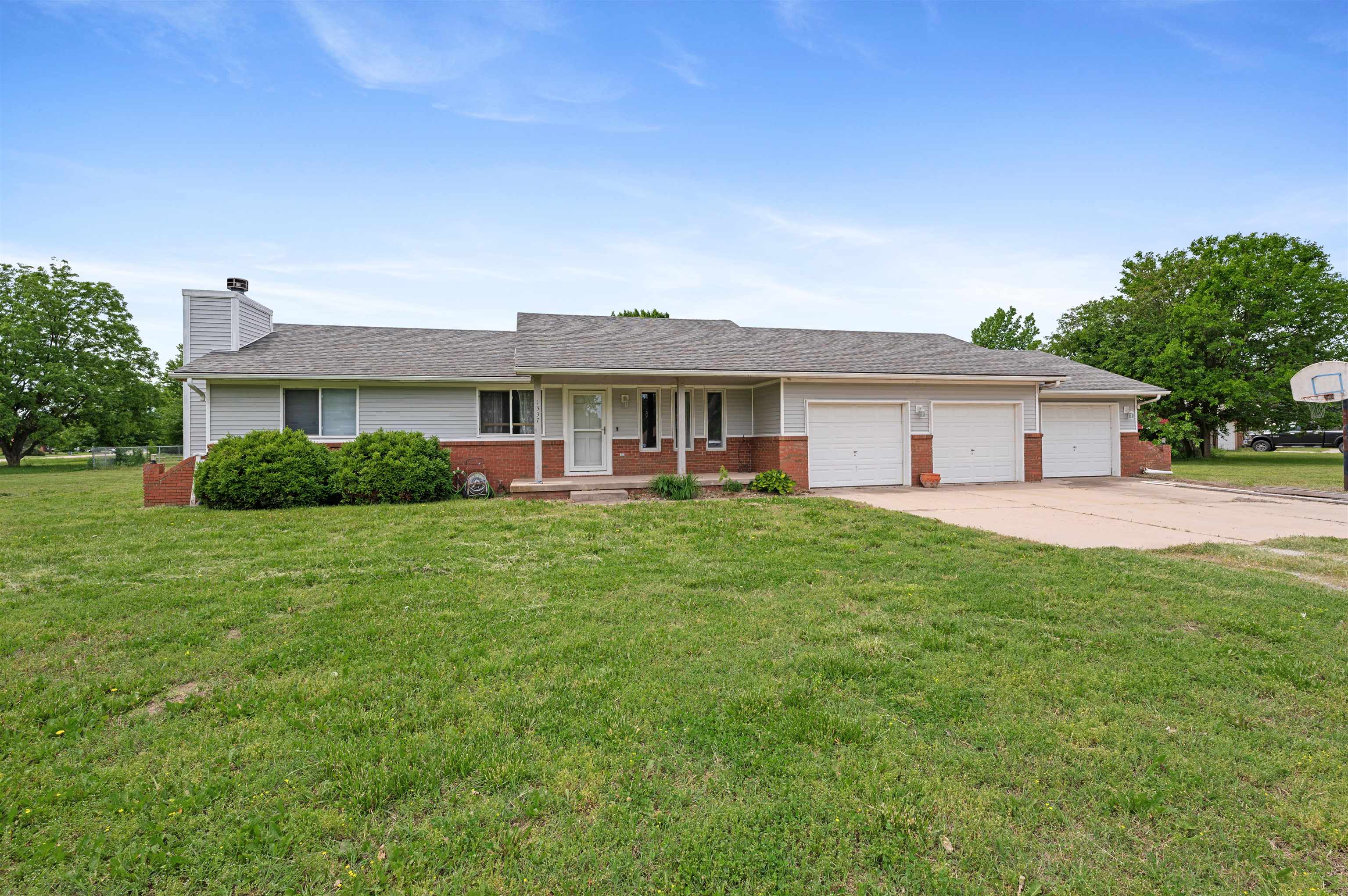 1337 E 81st St S St, Haysville, Kansas image 4