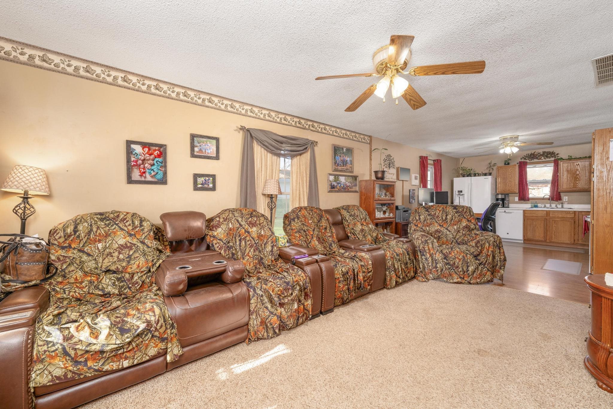 241 S 3rd St, Clearwater, Kansas image 8