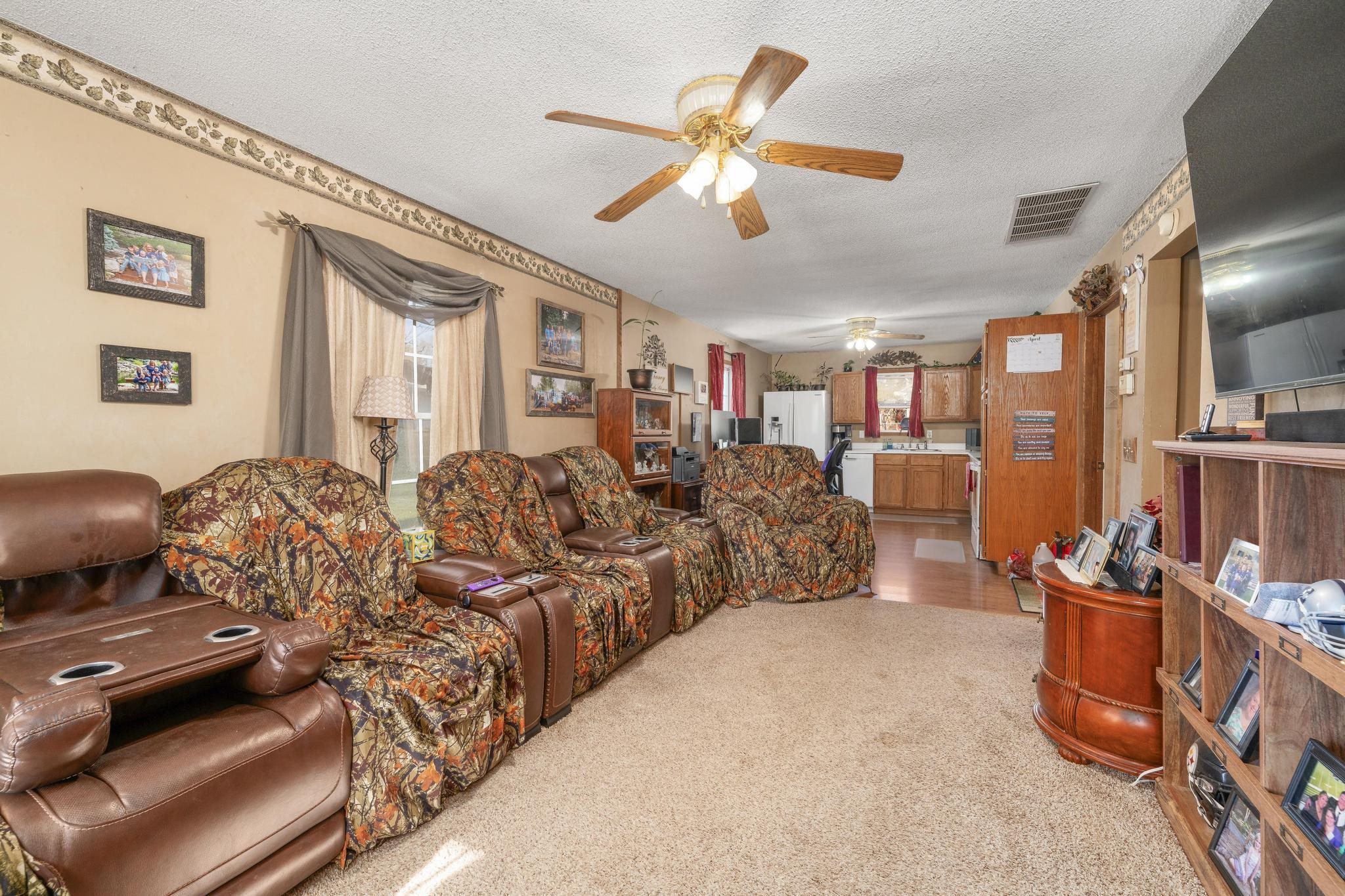241 S 3rd St, Clearwater, Kansas image 9