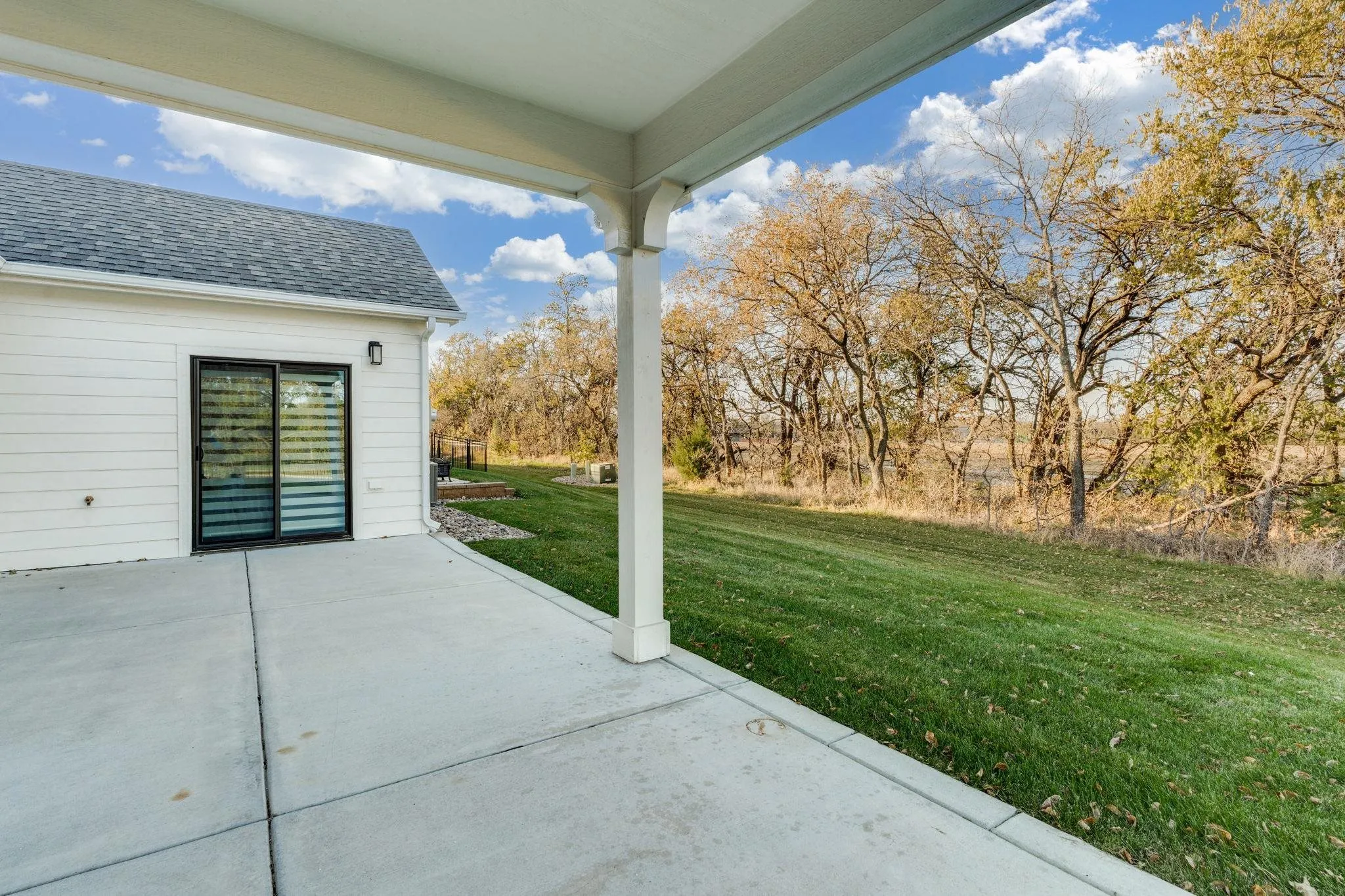 Andover, Kansas 67002, United States, 2 Bedrooms Bedrooms, ,2 BathroomsBathrooms,Residential,Active,244643