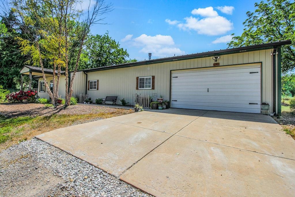6361 SW Diamond Rd, Augusta, Kansas image 3