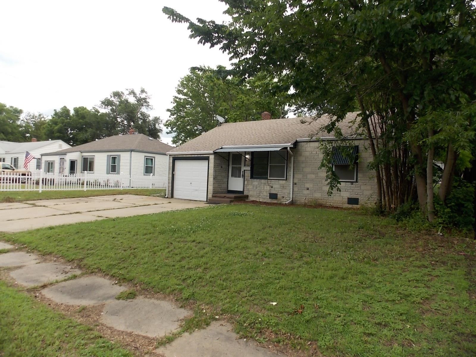 1932 S Ridgewood Dr, Wichita, Virginia image 6