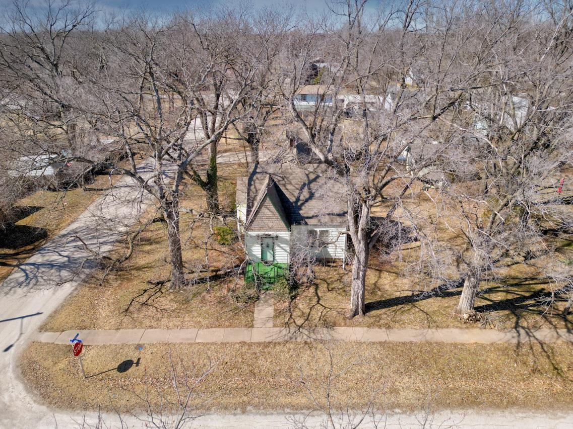 503 N Olive St, Leon, Kansas image 2