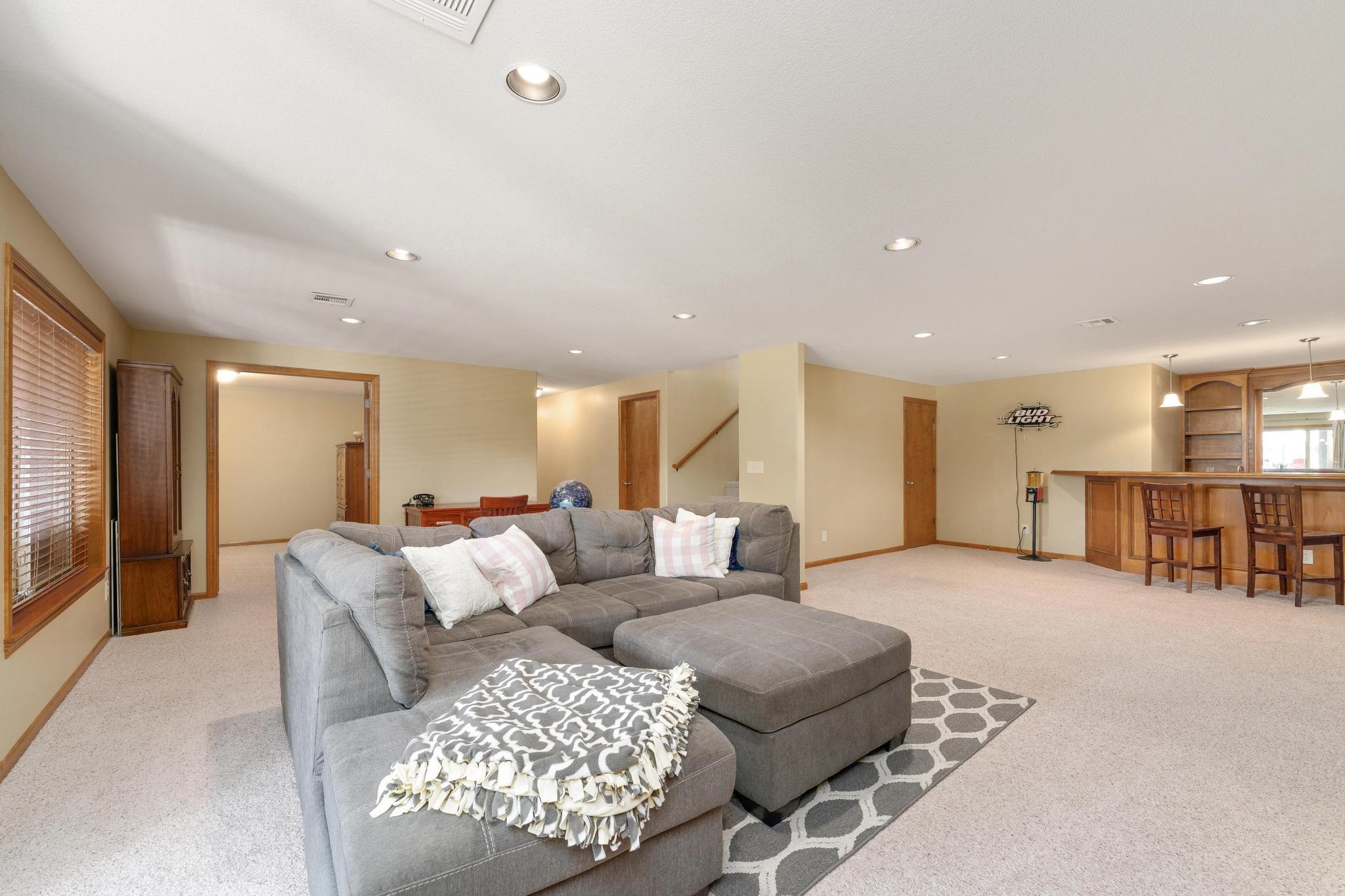 2313 E Timber Creek St, Derby, Kansas image 23