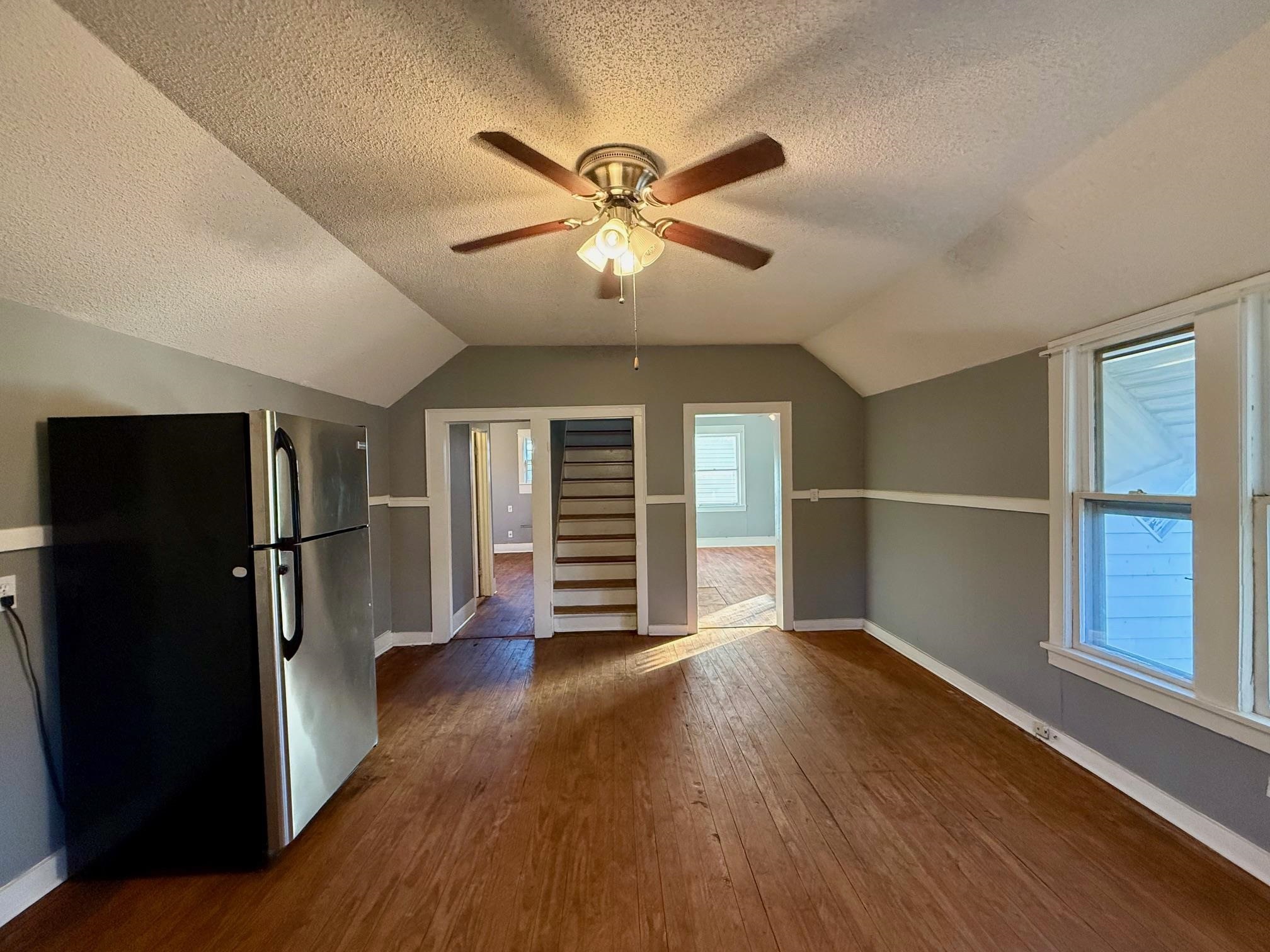 401 N Park St, Wellington, Kansas image 4
