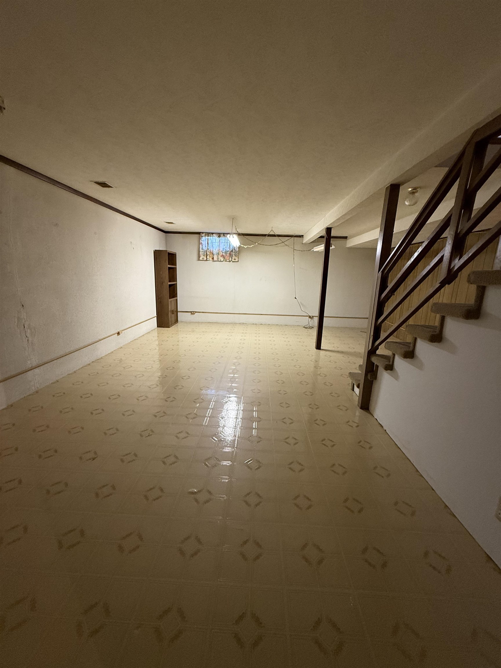 601 Berkshire Dr, Salina, Kansas image 14