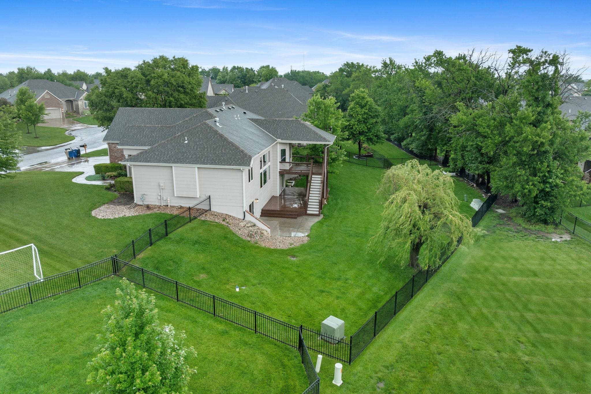 811 Woodstone Cir, Andover, Kansas image 33
