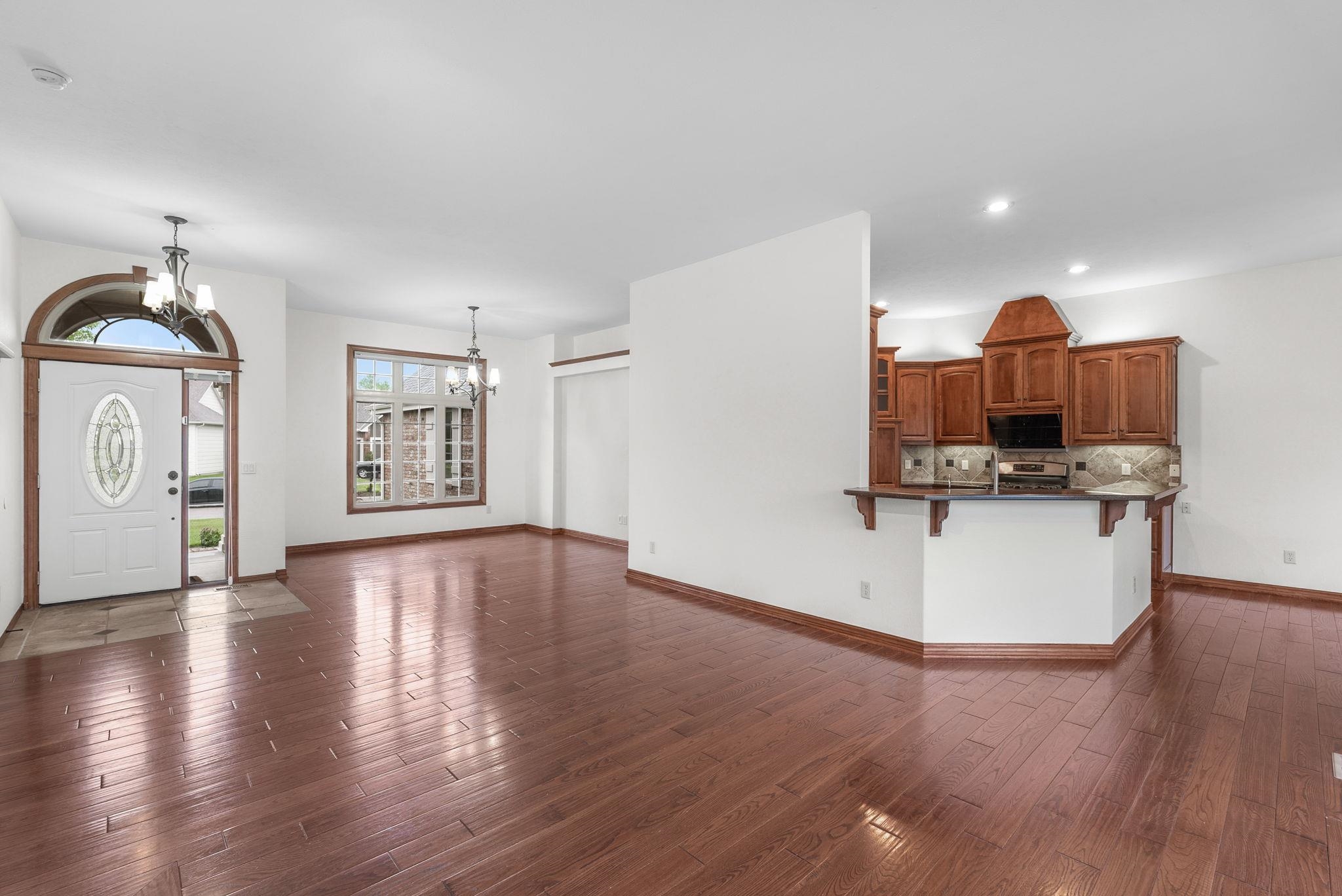 811 Woodstone Cir, Andover, Kansas image 5