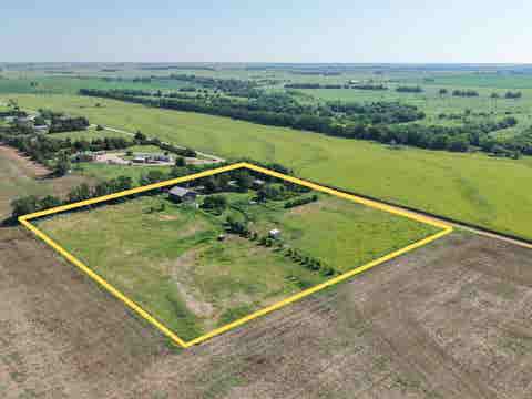 Mobile Home For Sale - 951 N 170th Road<br/> Minneapolis, KS 67467